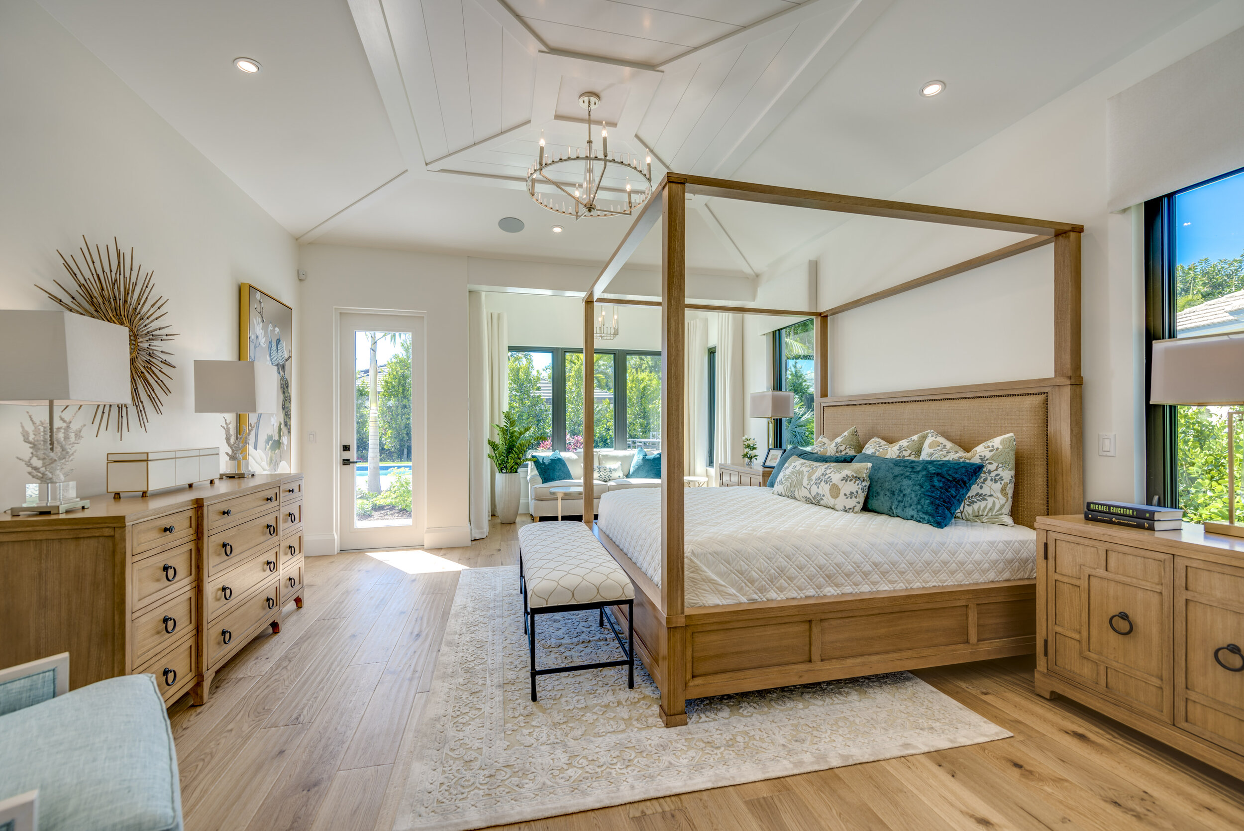 029__MasterBedroom.jpg