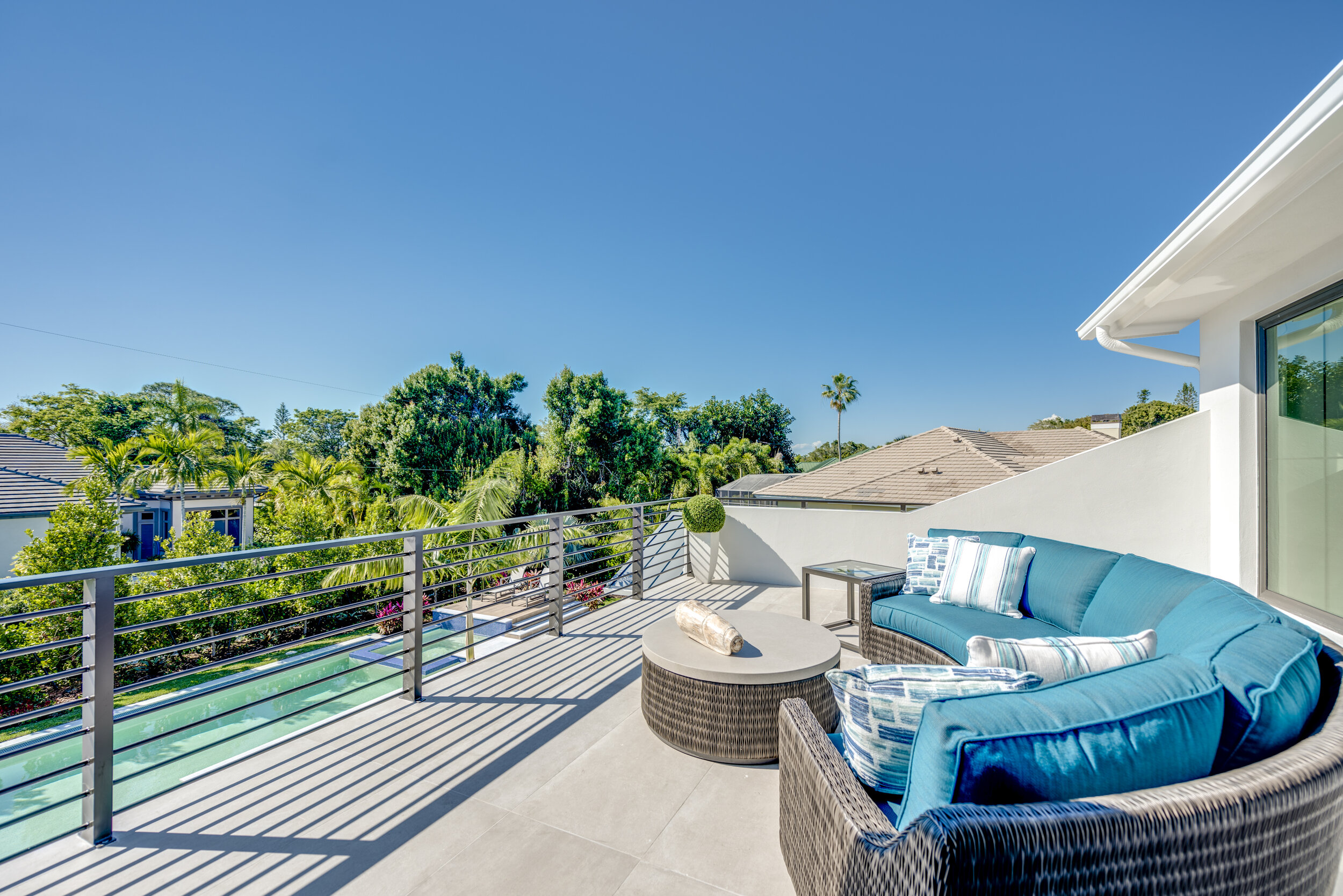 046__Terrace.jpg