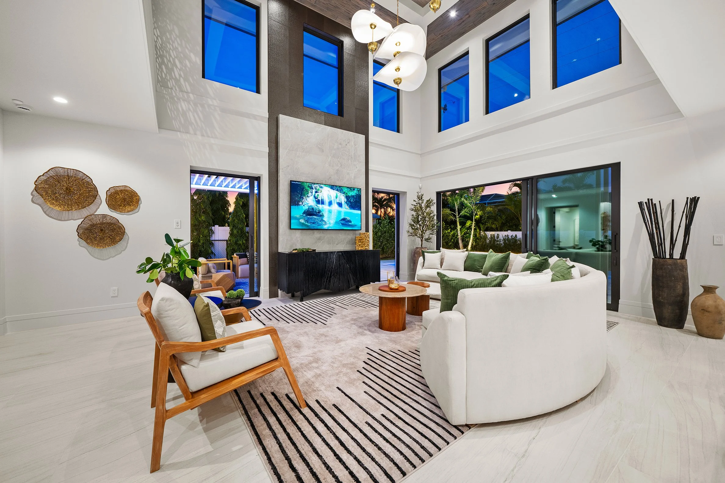 1261 13th Ave N_ (40).jpg