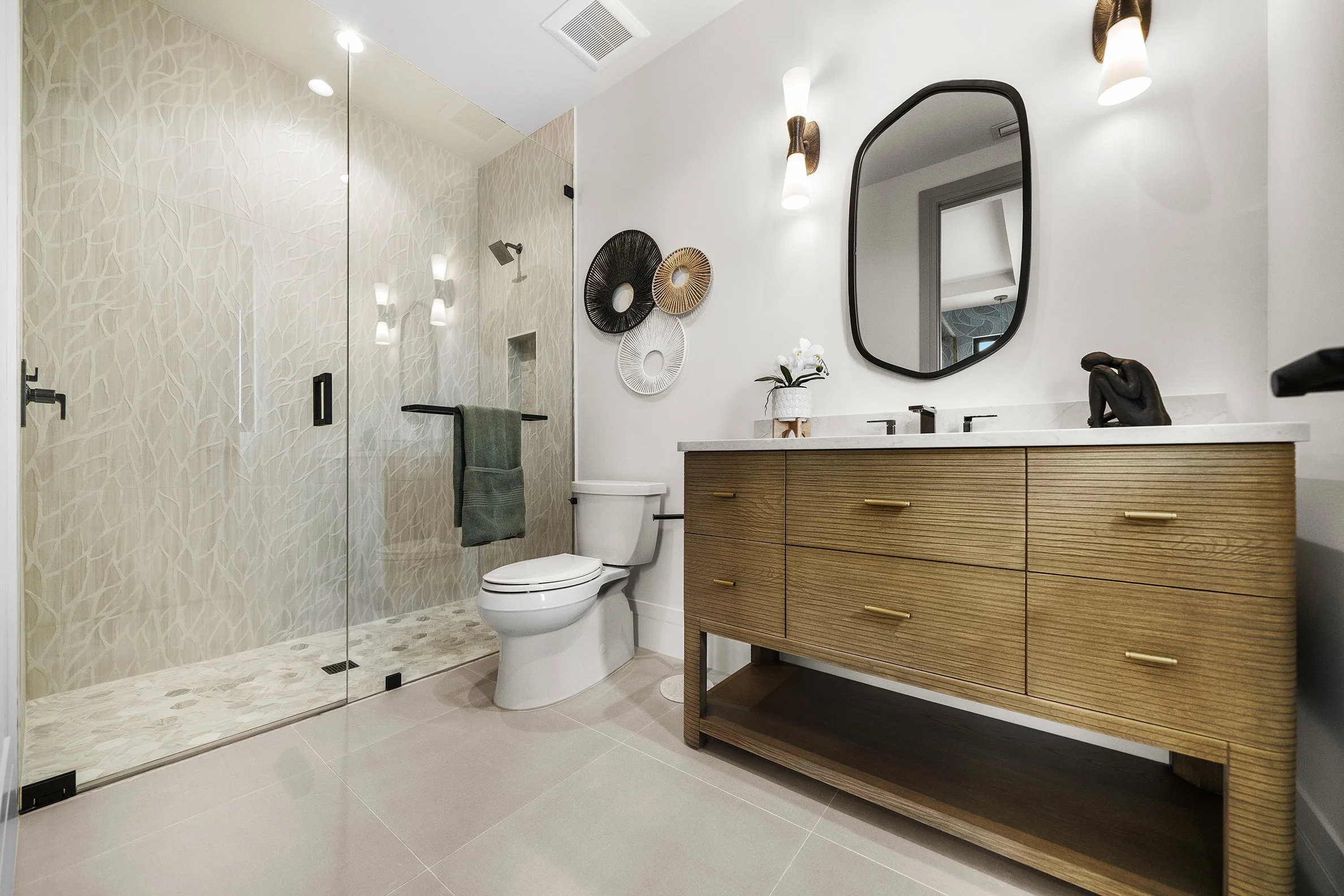 1261 13th Ave N_ (56).jpg