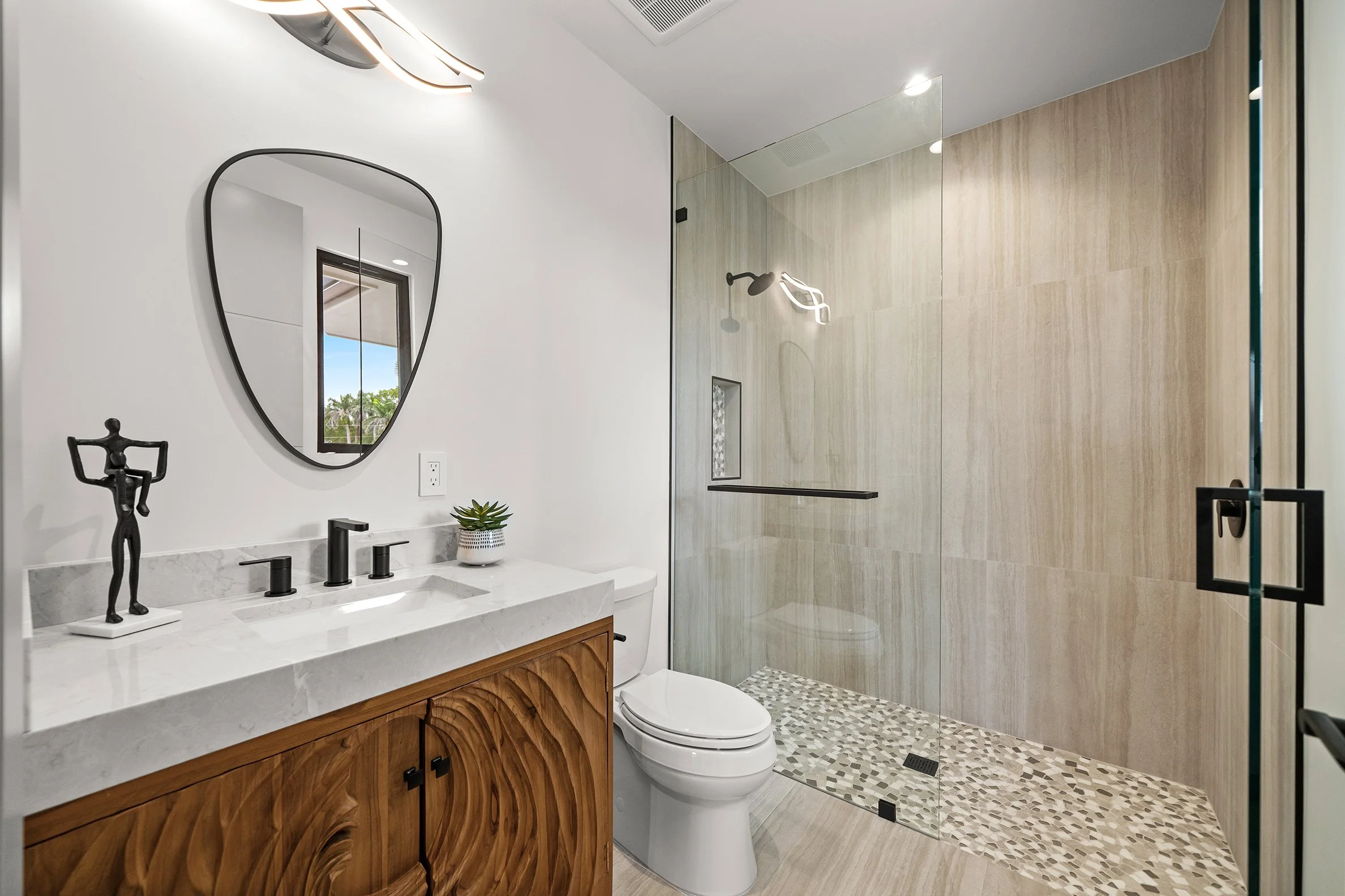 1261 13th Ave N_ (52).jpg