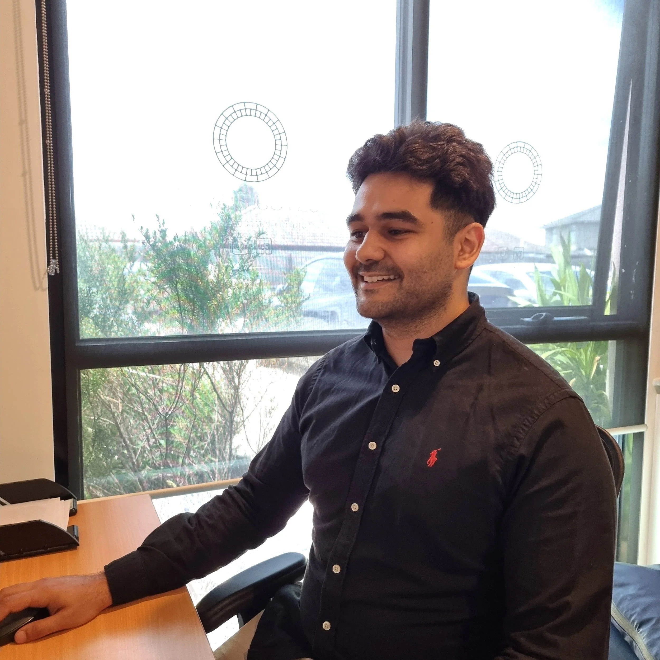 Dr Deniz Unal, osteopath at Nexus Osteo Melbourne north