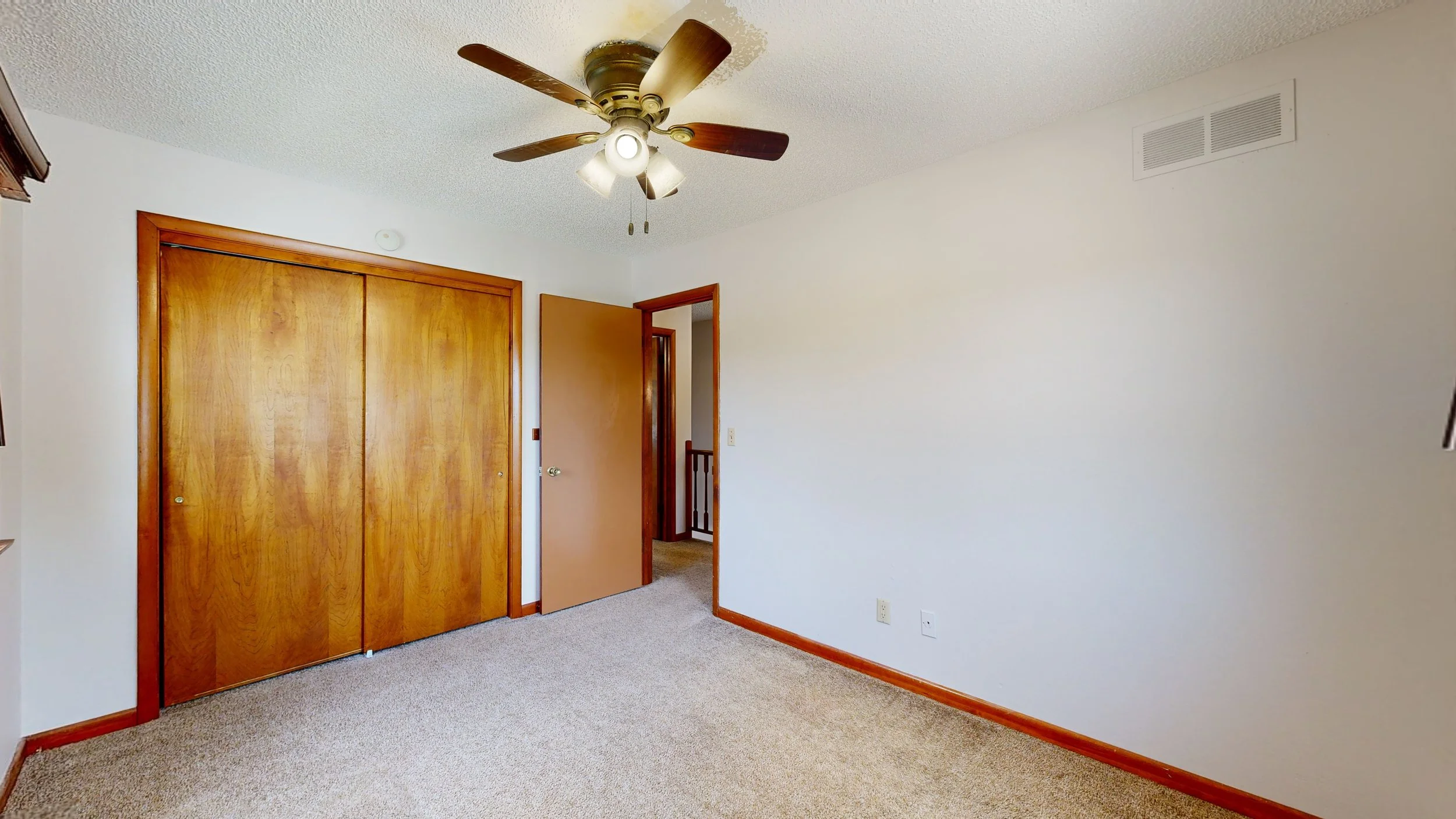 1800 Benton 10.jpg