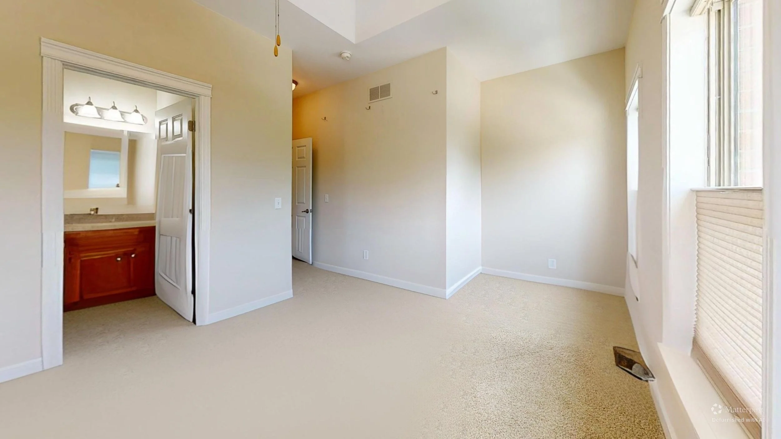 1005-Walker-Cir-Bedroom-Defurnished 3.jpg