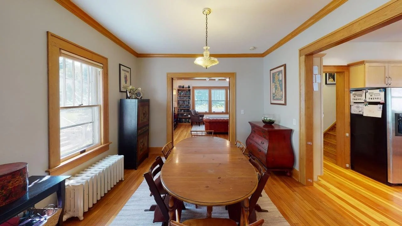 416-S-Summit-Street-Dining-Room.jpg