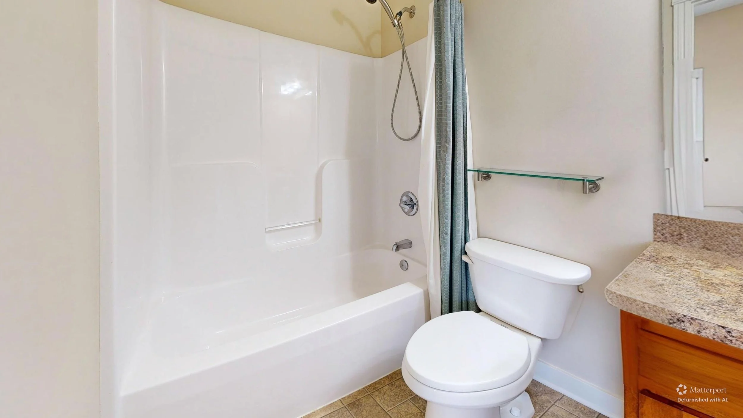 1005-Walker-Cir-Bathroom-Defurnished 1.jpg