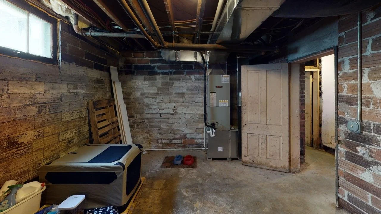 416-S-Summit-Street-Basement.jpg