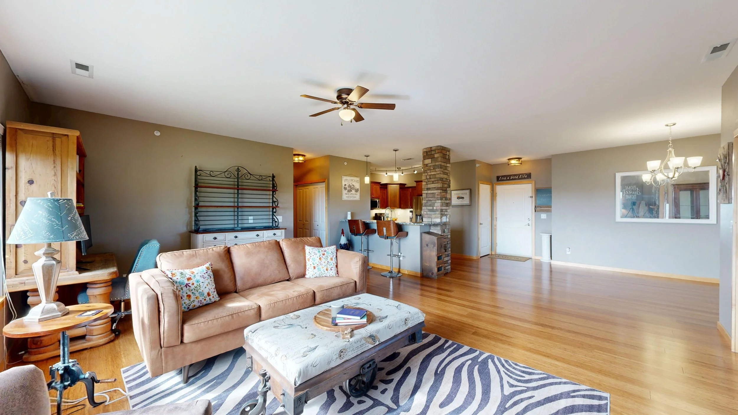 1092-Walnut-Ave-08272025_123547.jpg