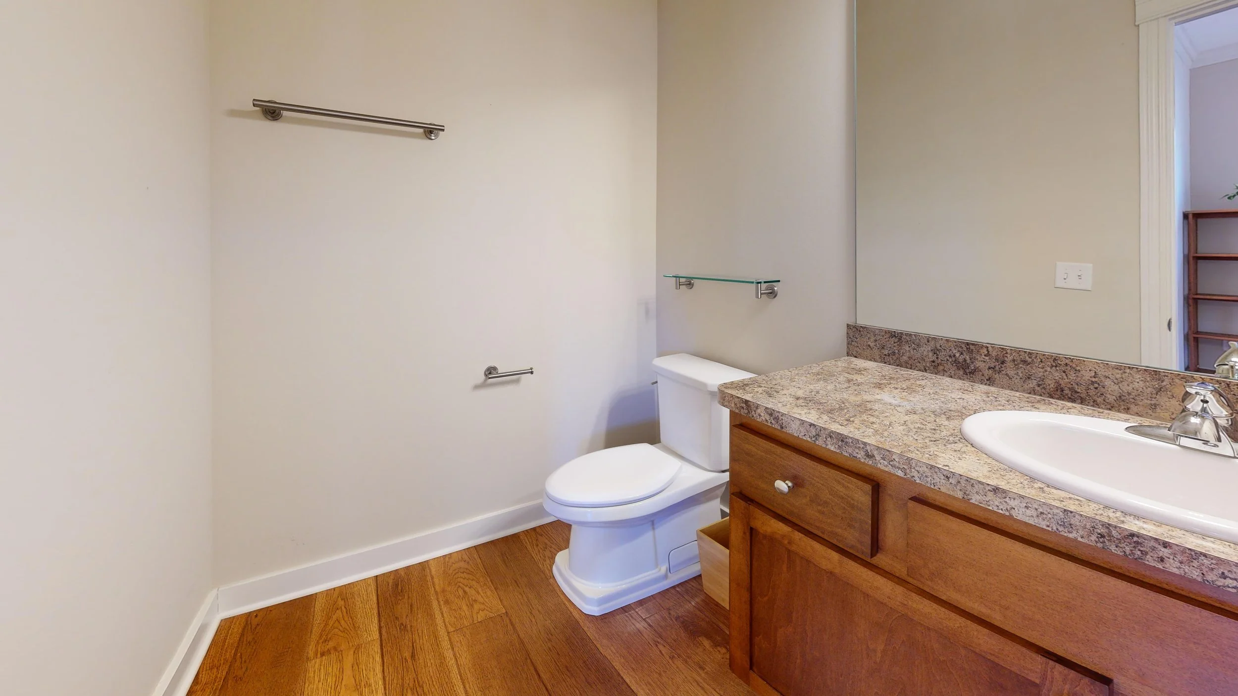 1005-Walker-Cir-Bathroom 1.jpg