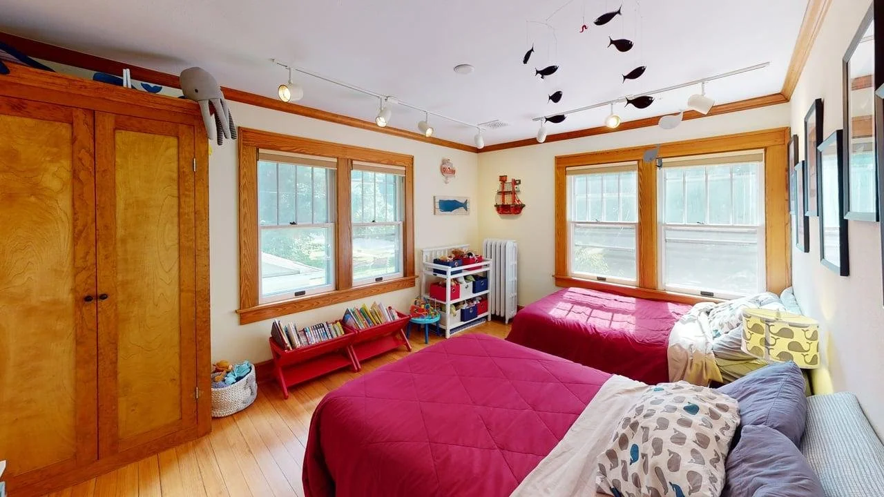 416-S-Summit-Street-Bedroom 3.jpg