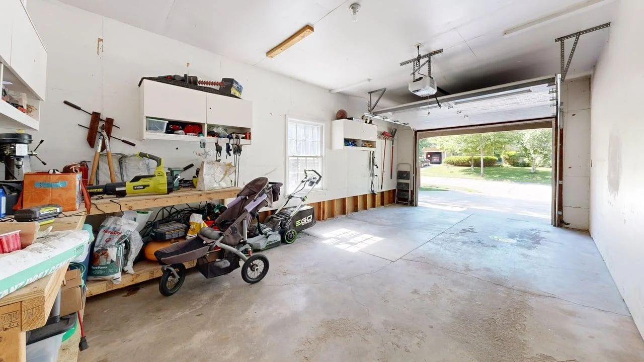 1508-Glendale-Rd-Garage 3.jpg