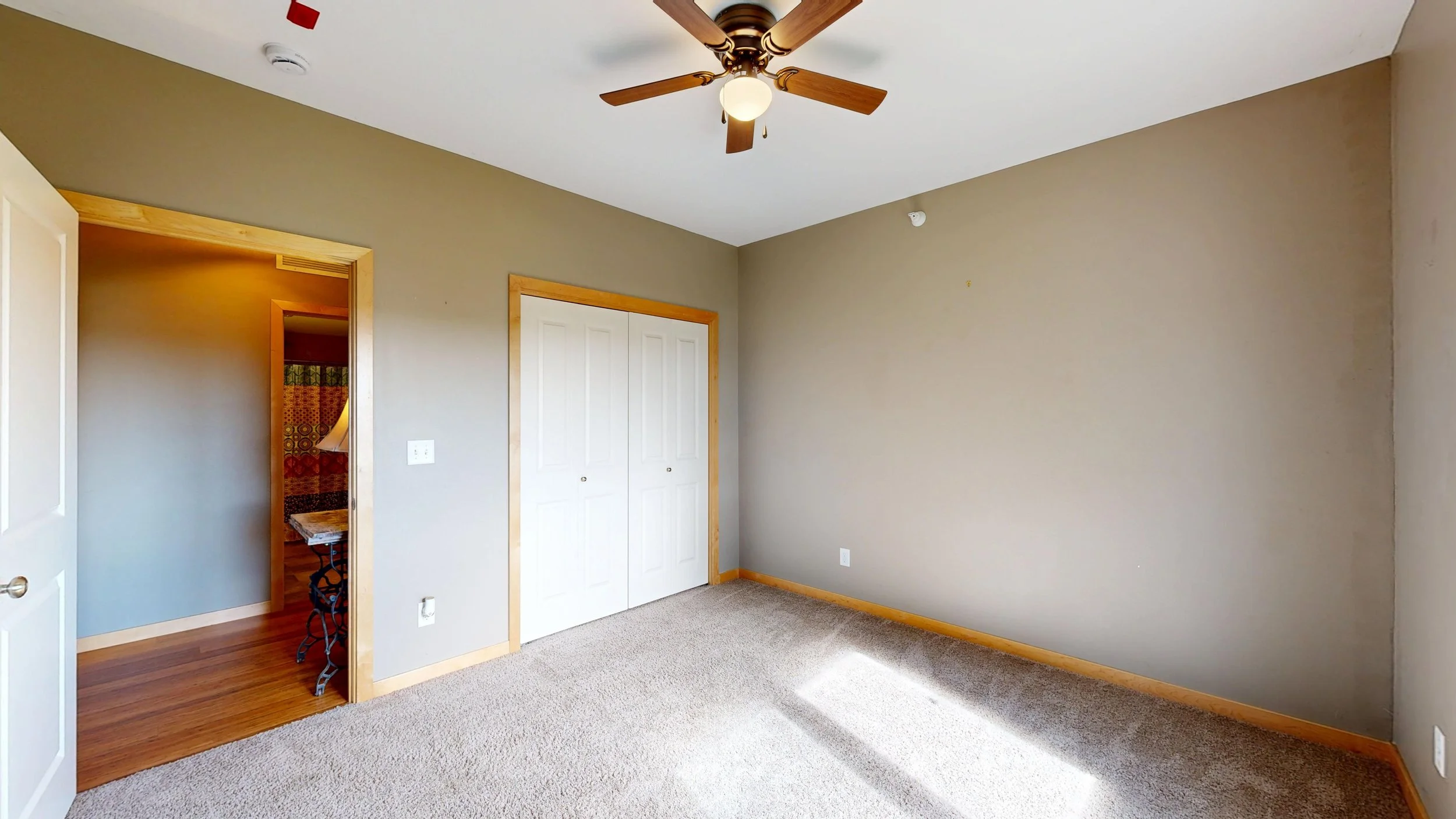 1092-Walnut-Ave-08272025_125534.jpg