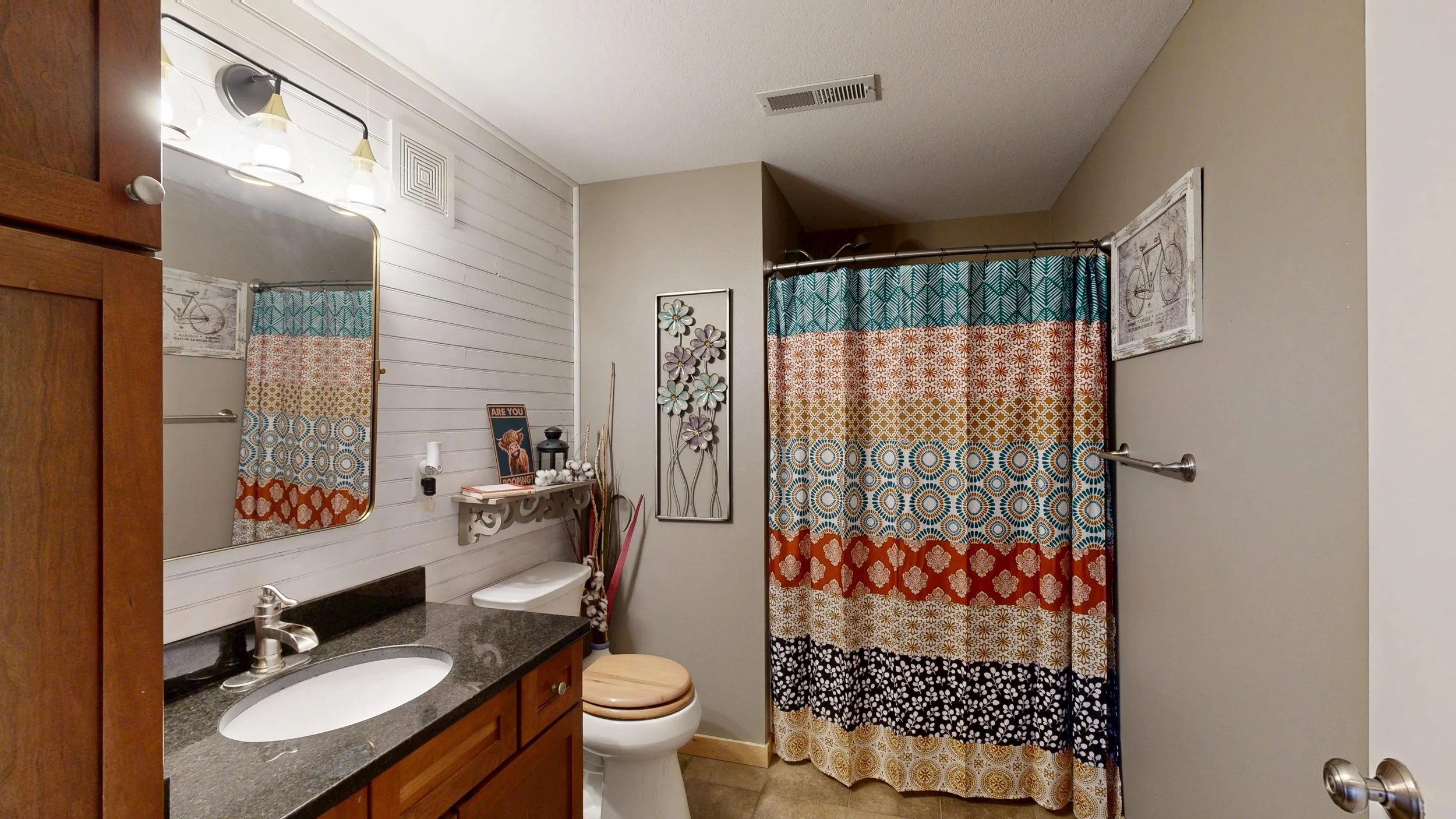 1092-Walnut-Ave-08272025_124747.jpg