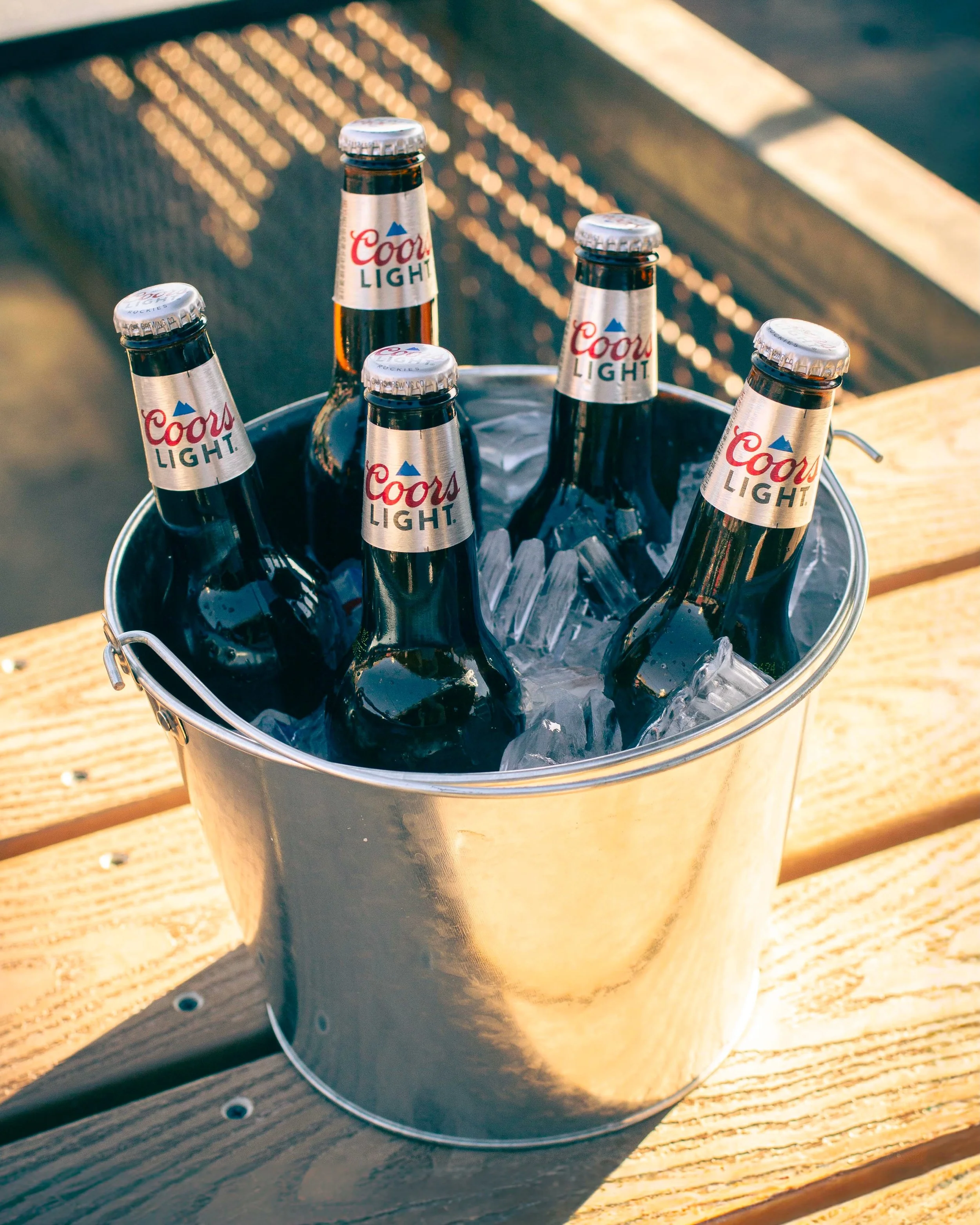 We&rsquo;re just gonna set this bucket a beers here&hellip;

What better way to kickstart your weekend than with a tin pail full of ale? Your choice of premium or domestic. Visit our website to see what we&rsquo;ve got available here at the saloon 🤠