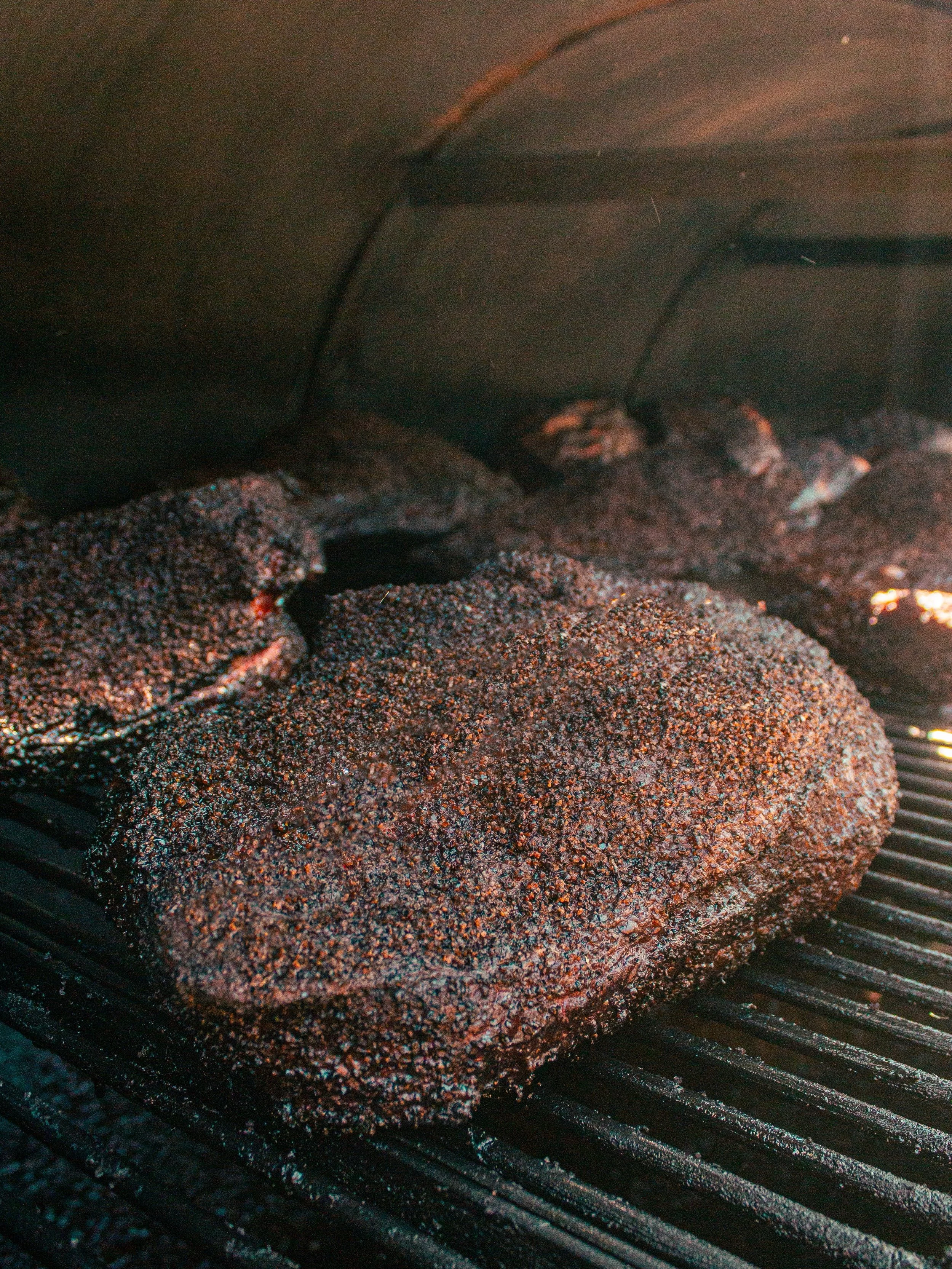 All the smoked meats you could want

Come join us for some good eats and drinks, we&rsquo;ll be here until 9 tonight 🍻