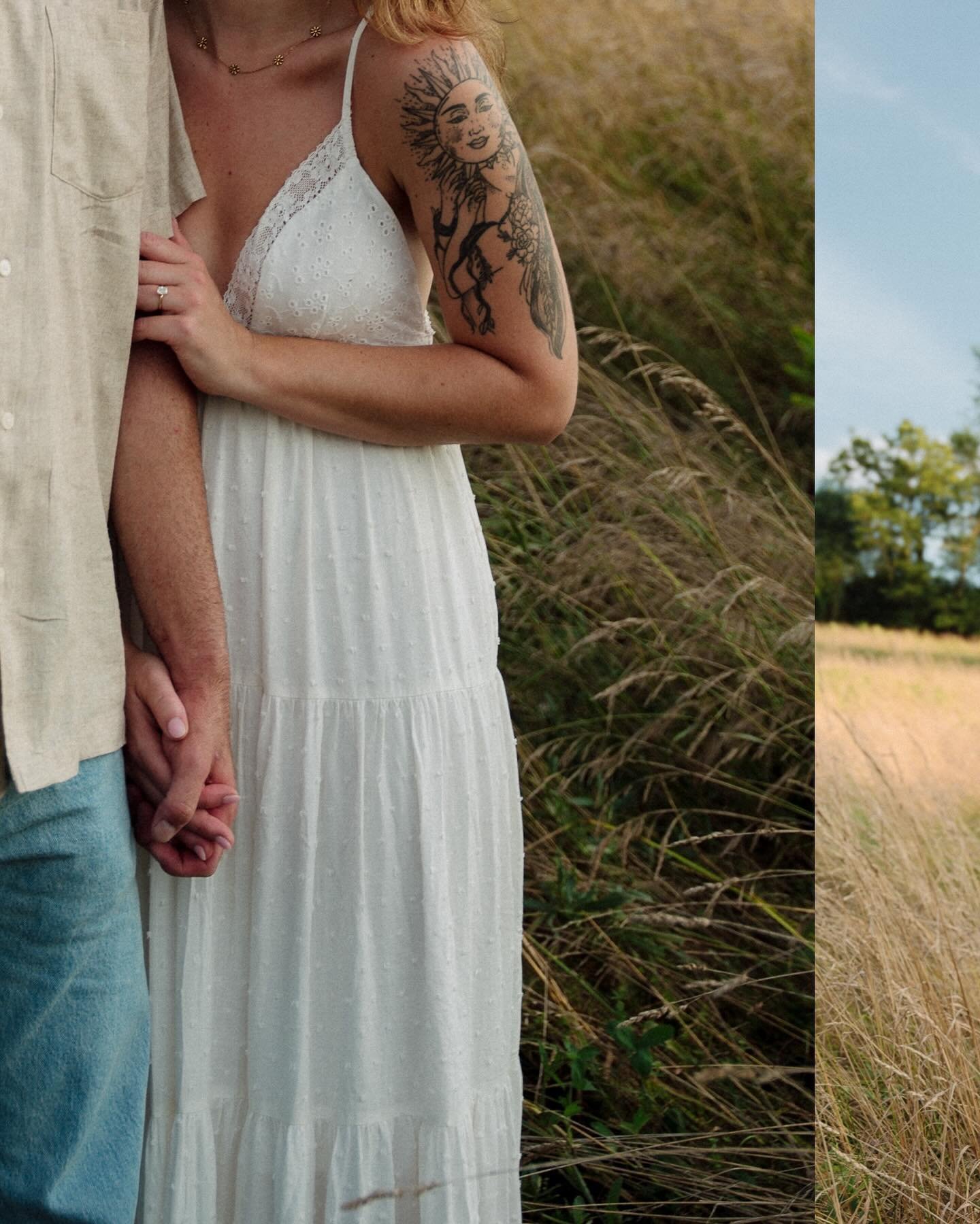 Got the perfect night for Maria and Chris&rsquo;s engagement session!! Totally stoked on these. 

#phillyphotographer #philadelphiaphotographer #phillyweddingphotographer #philadelphiaweddingphotographer #phillyfilmphotographer #philadelphiafilmphoto