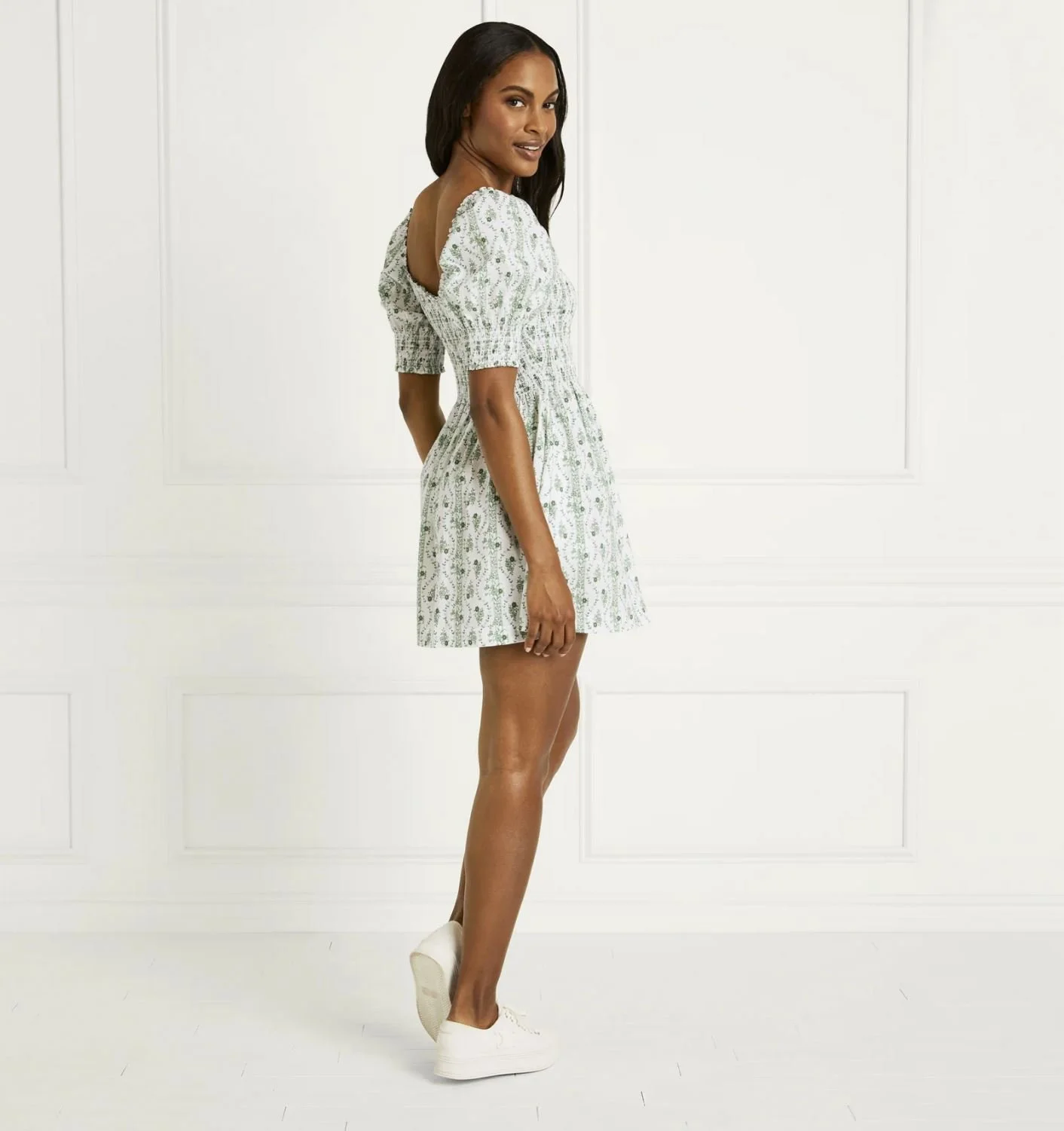 hill house green vine.JPG