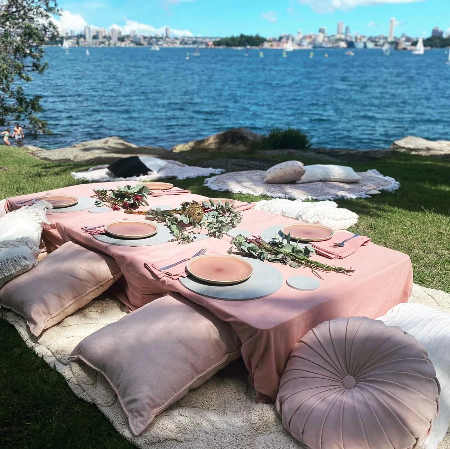 Luxury picnics by the water- what could better!