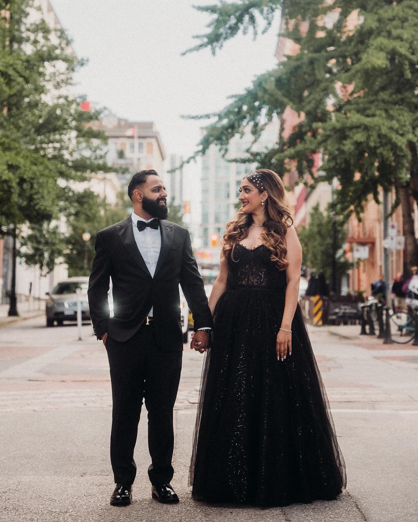 One of my favourite shoots with Inder and Monika. 

We started the shoot off in Gastown where we were supposed to go to a rooftop parkade, but they were closed. We made the best of it and started on the ground, using the beautiful Gastown as our back