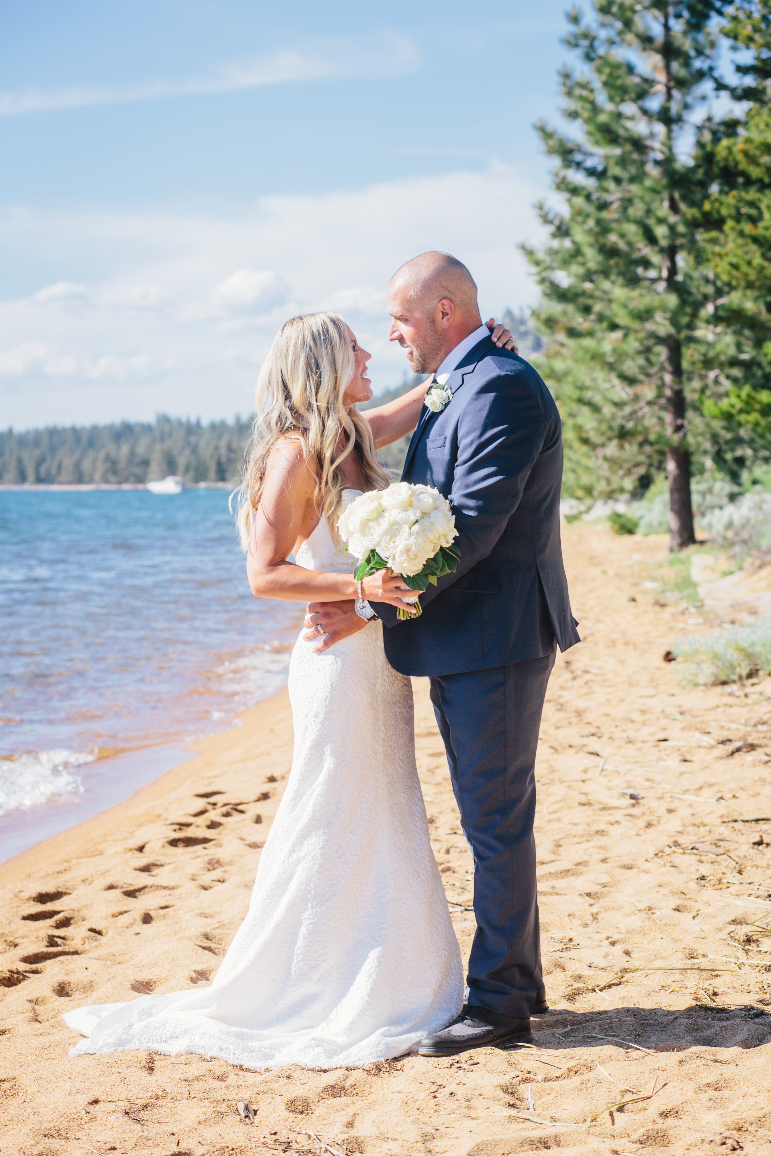 edgewood-tahoe-wedding-photographer-19.jpg