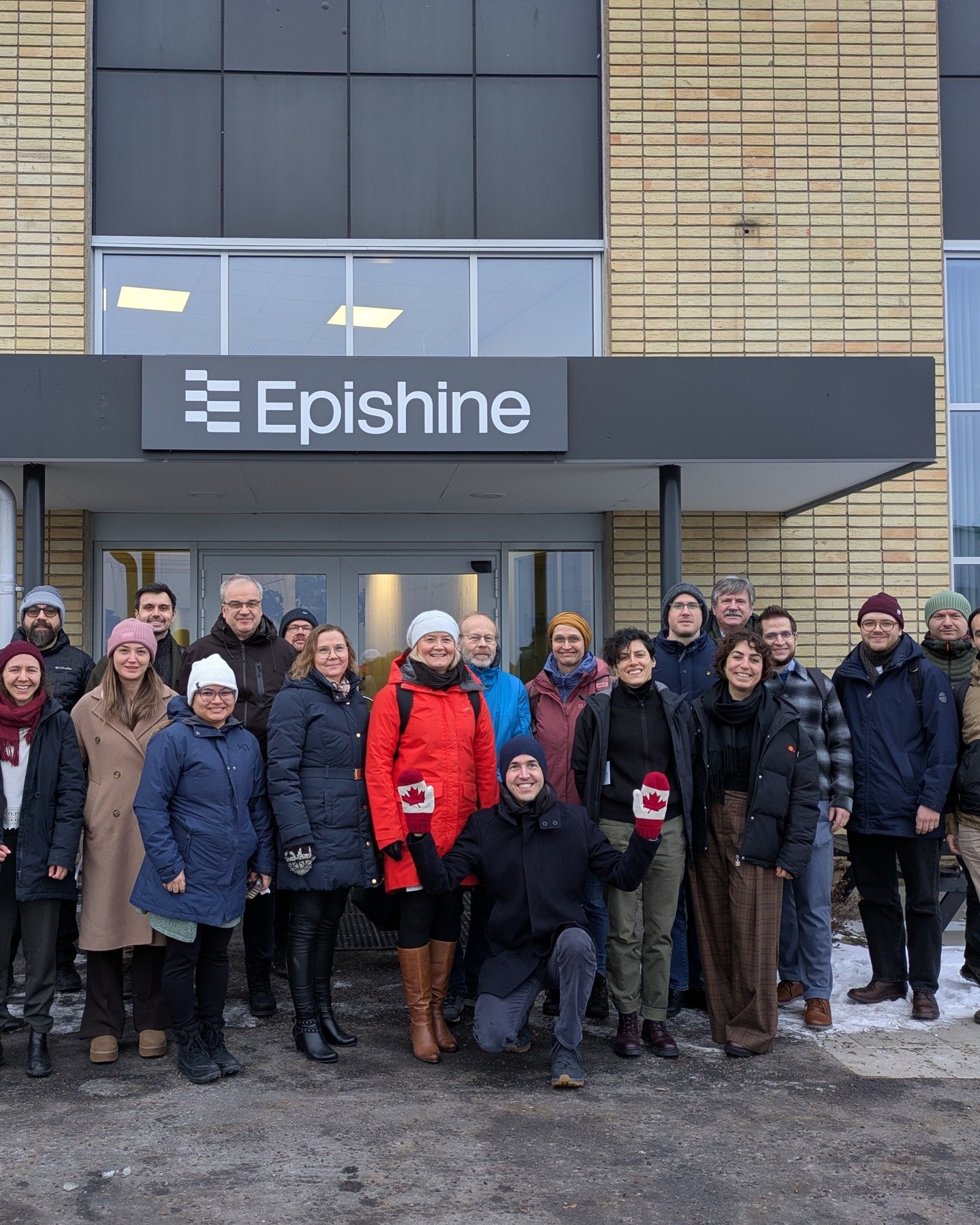 📣 FENIX Monthly Highlights: February 2026

From batteries to heating systems &ndash; February kept the FENIX TNT team on the move ⚡🌍

🇩🇪 W&uuml;rzburg &ndash; supporting an LFP workshop within REUSE
🇸🇪 Link&ouml;ping &ndash; collaborating at th