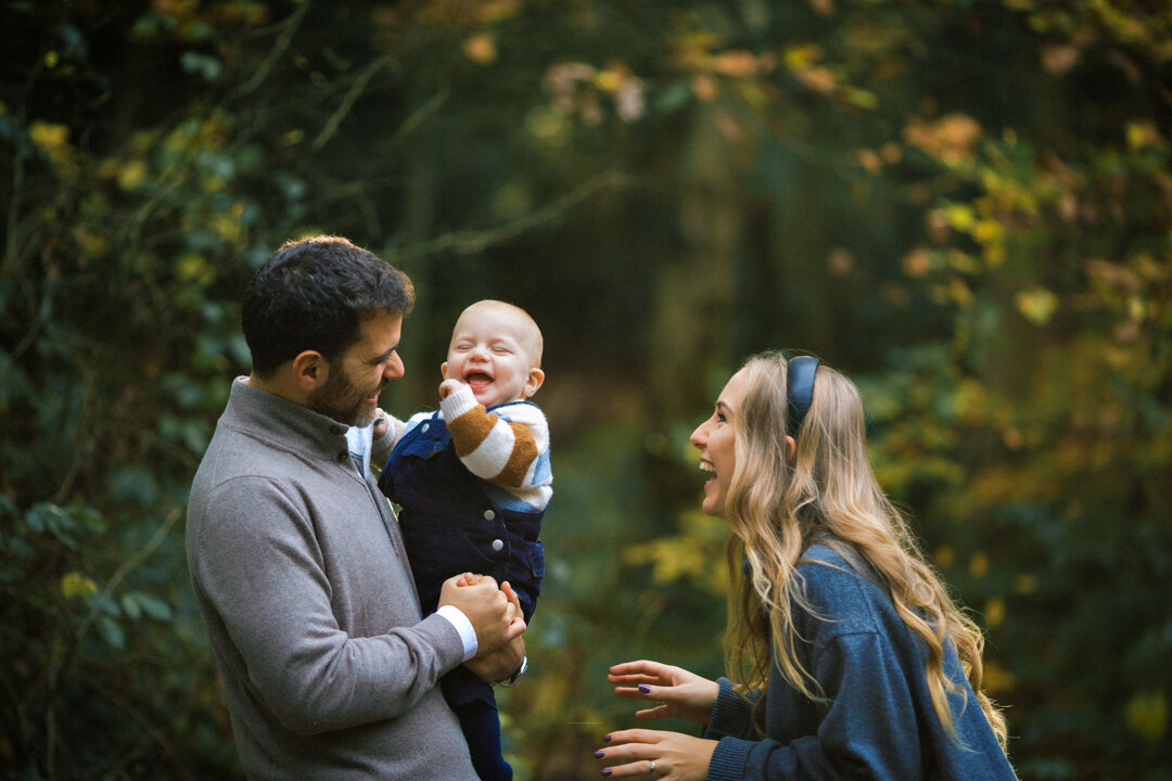 OUTDOOR BABY AND FAMILY PHOTOGRAPHY IN HAMPSTEAD