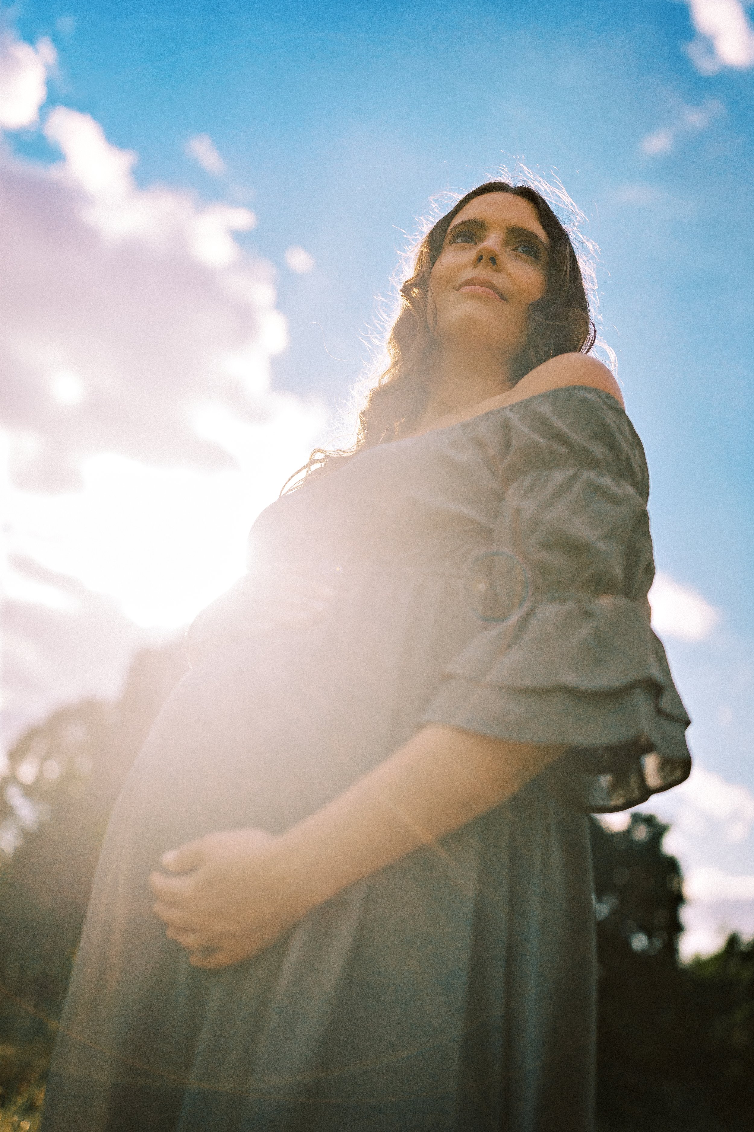romantic pregnancy portraits on film - West London Maternity Photographer-02.jpg