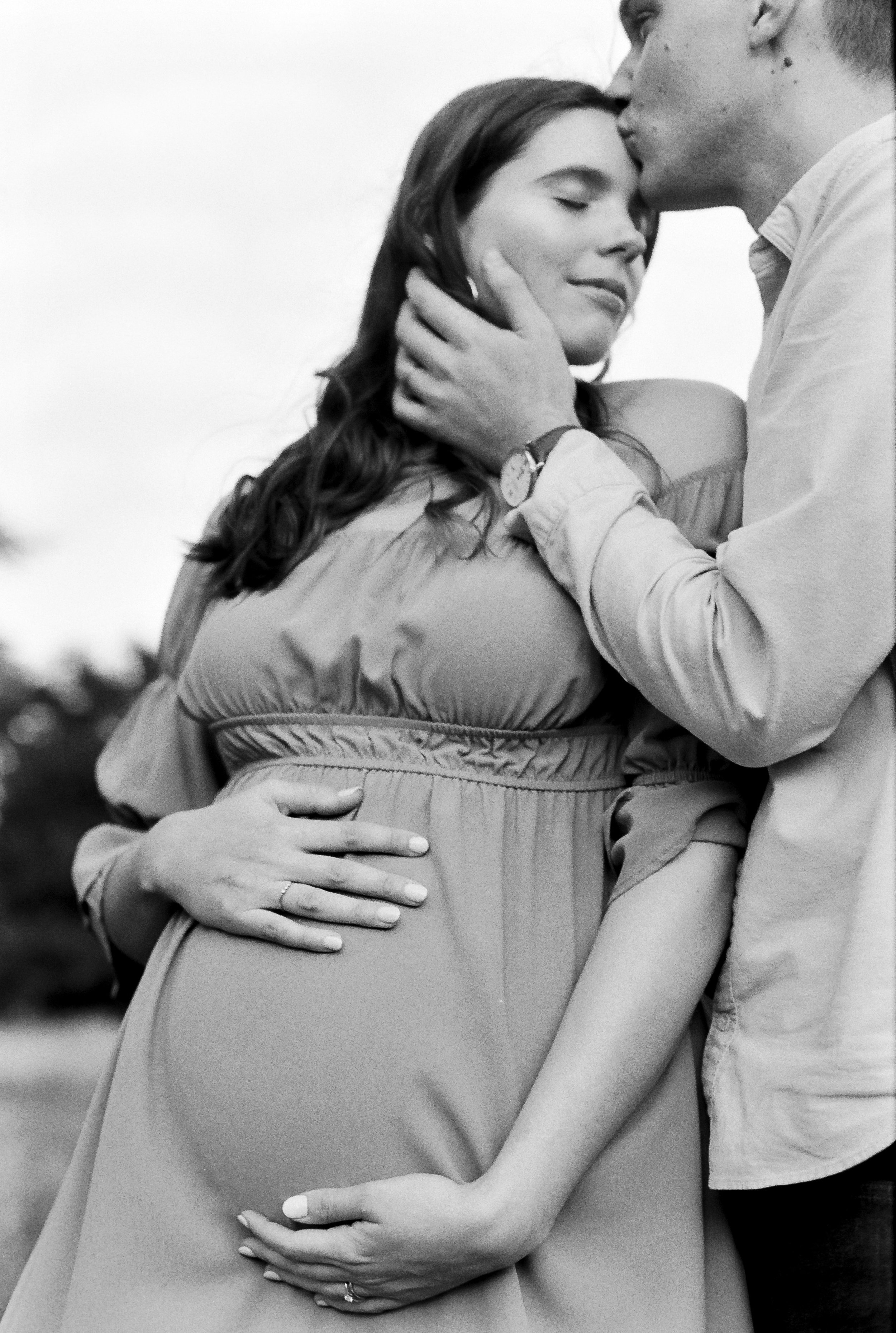 romantic pregnancy portraits on film - West London Maternity Photographer-11.jpg