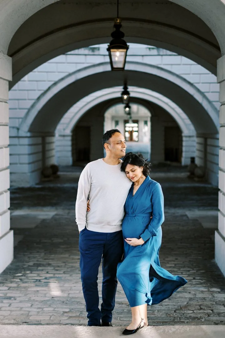 A beautiful couple expecting first baby during their maternity photoshoot in historical Greenwich Photoshoot in London