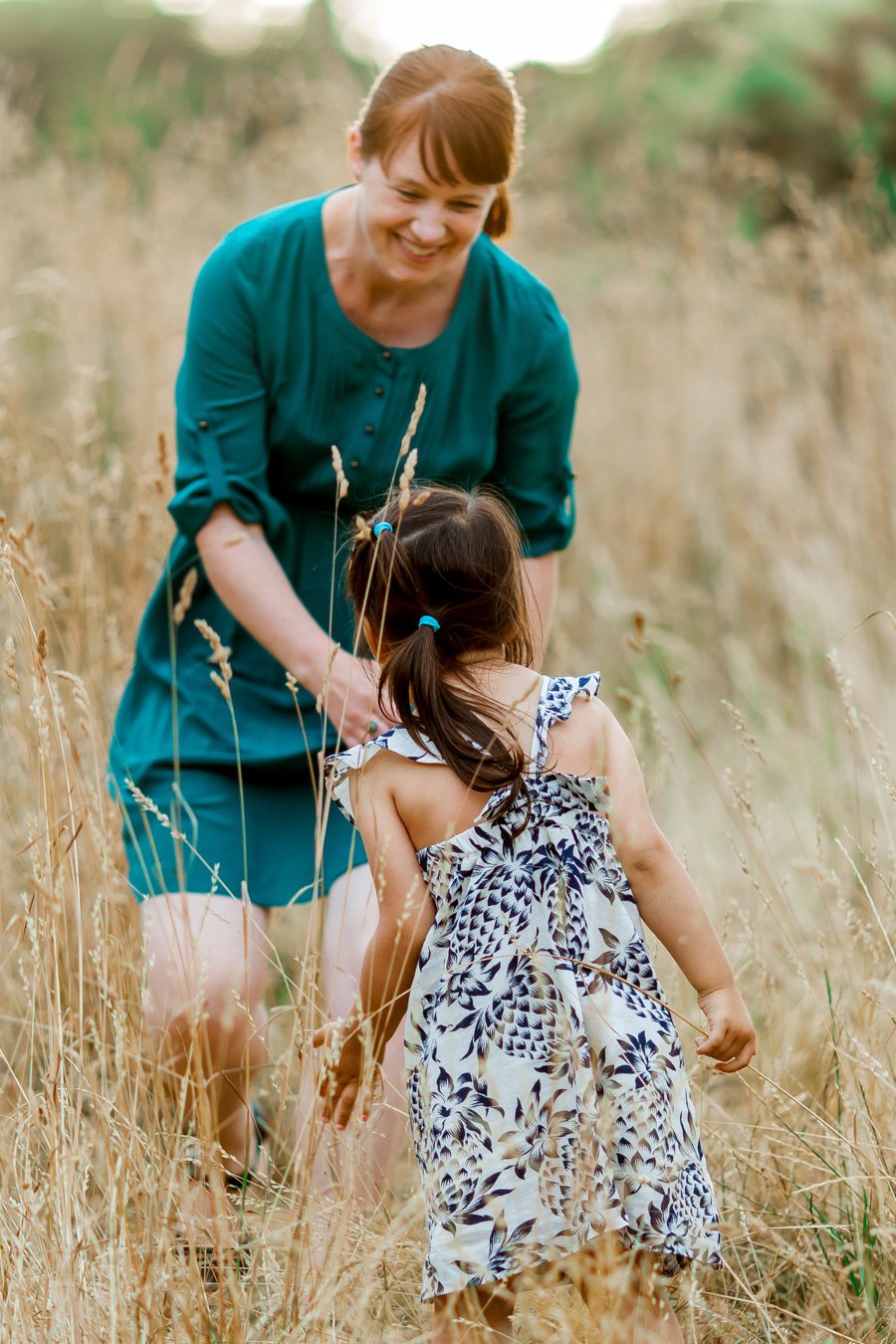 London extended family photo session with grandparents (7).jpg