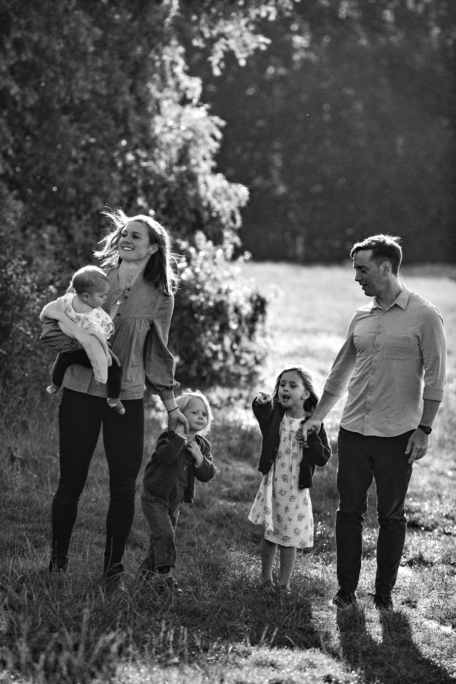 Family photo shoot on Hampstead Heath in North London (5).jpg