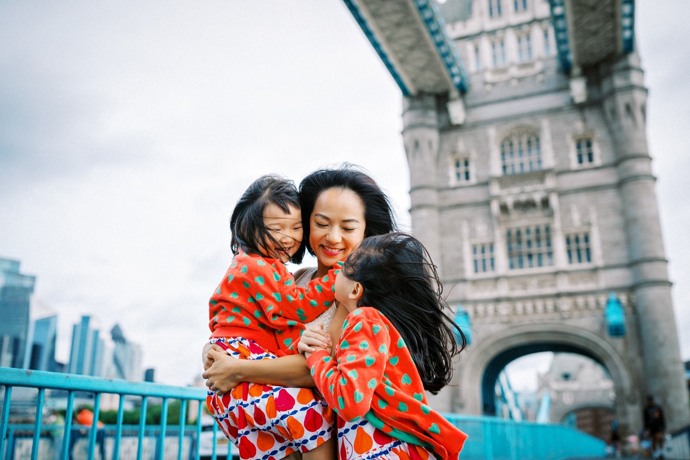  Celebrating motherhood with a London Vacation Photography Session 