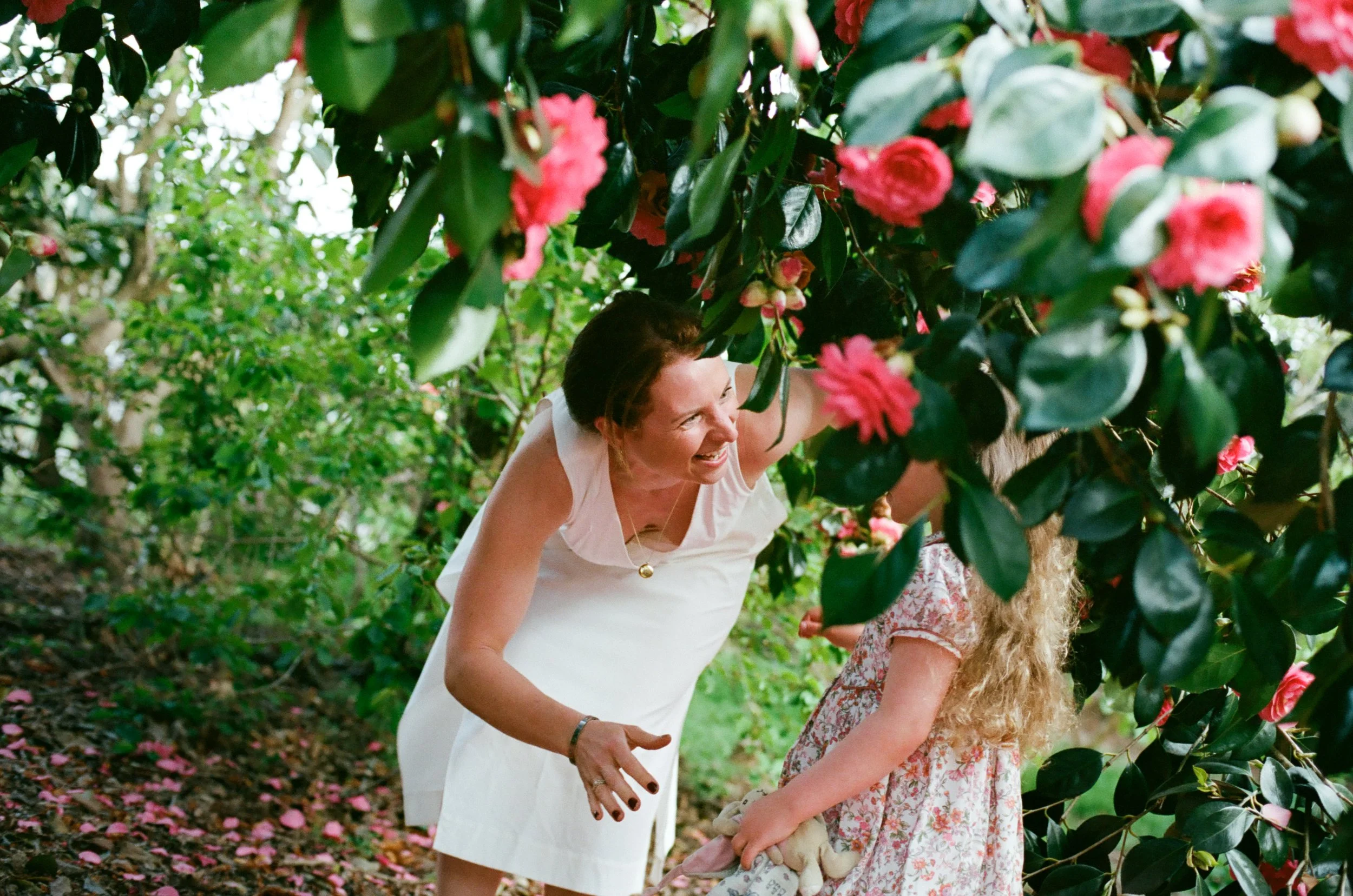 Spring Family photography in Greenwich and Blackheath SE10, SE3.jpg