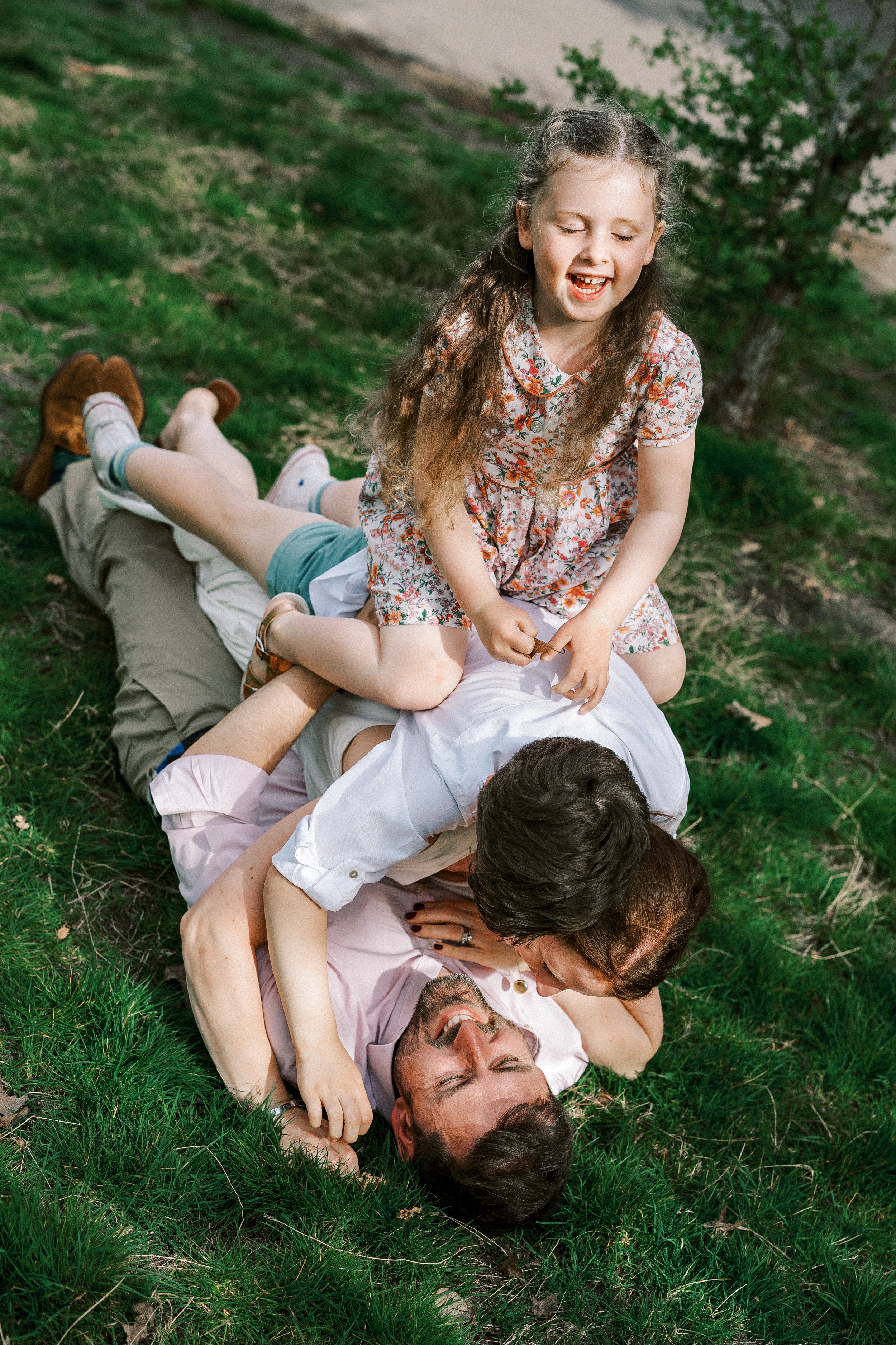 Spring Family photography in Greenwich SE LONDON.jpg