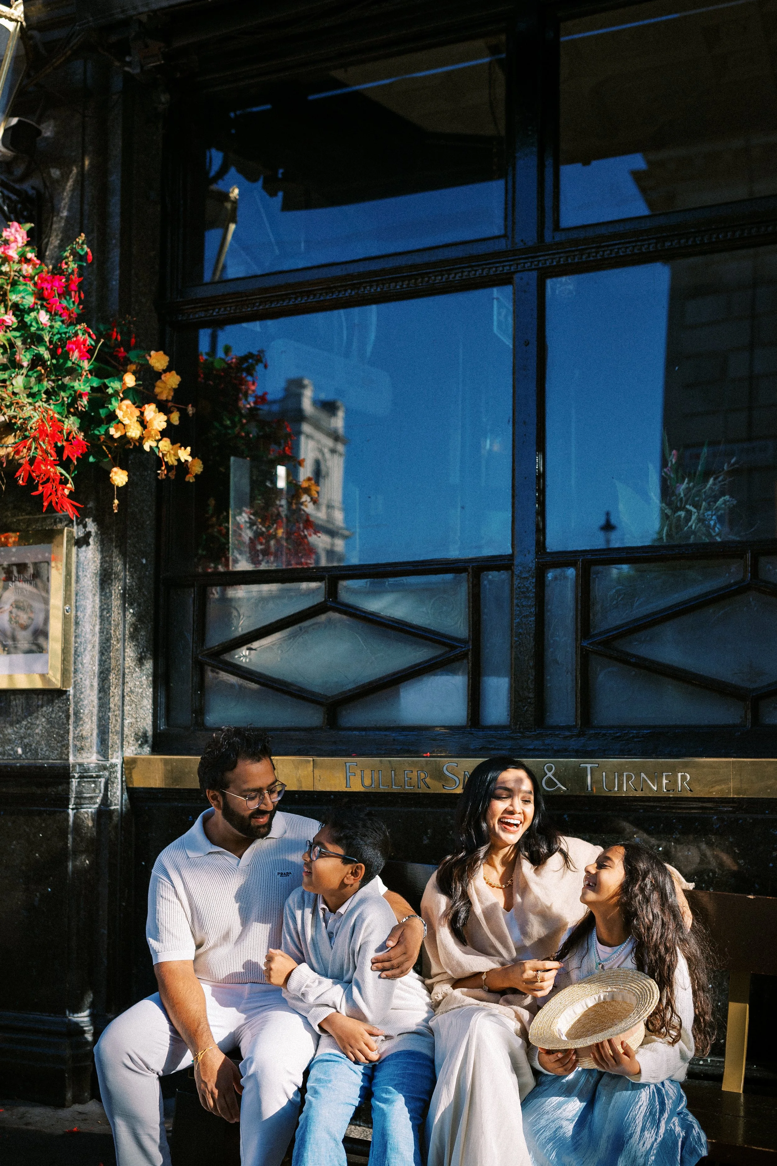 Top London family photographer for families on holiday - Westminster and Covent Garden family portraits by Otalia Onta Photography (13).jpg