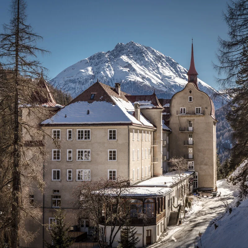Deutsch — Hotel Val Sinestra