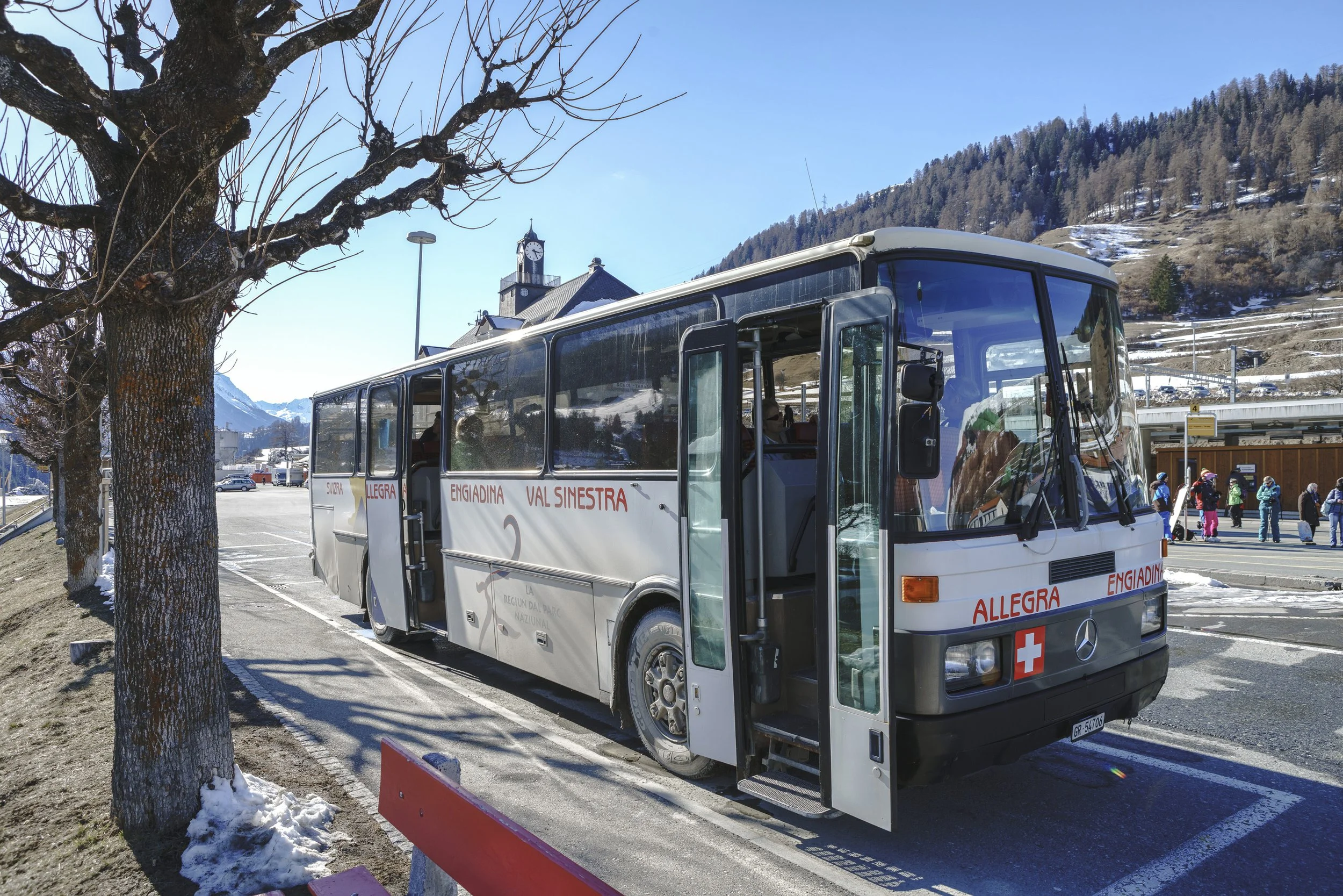 Enkele Busreis naar CH