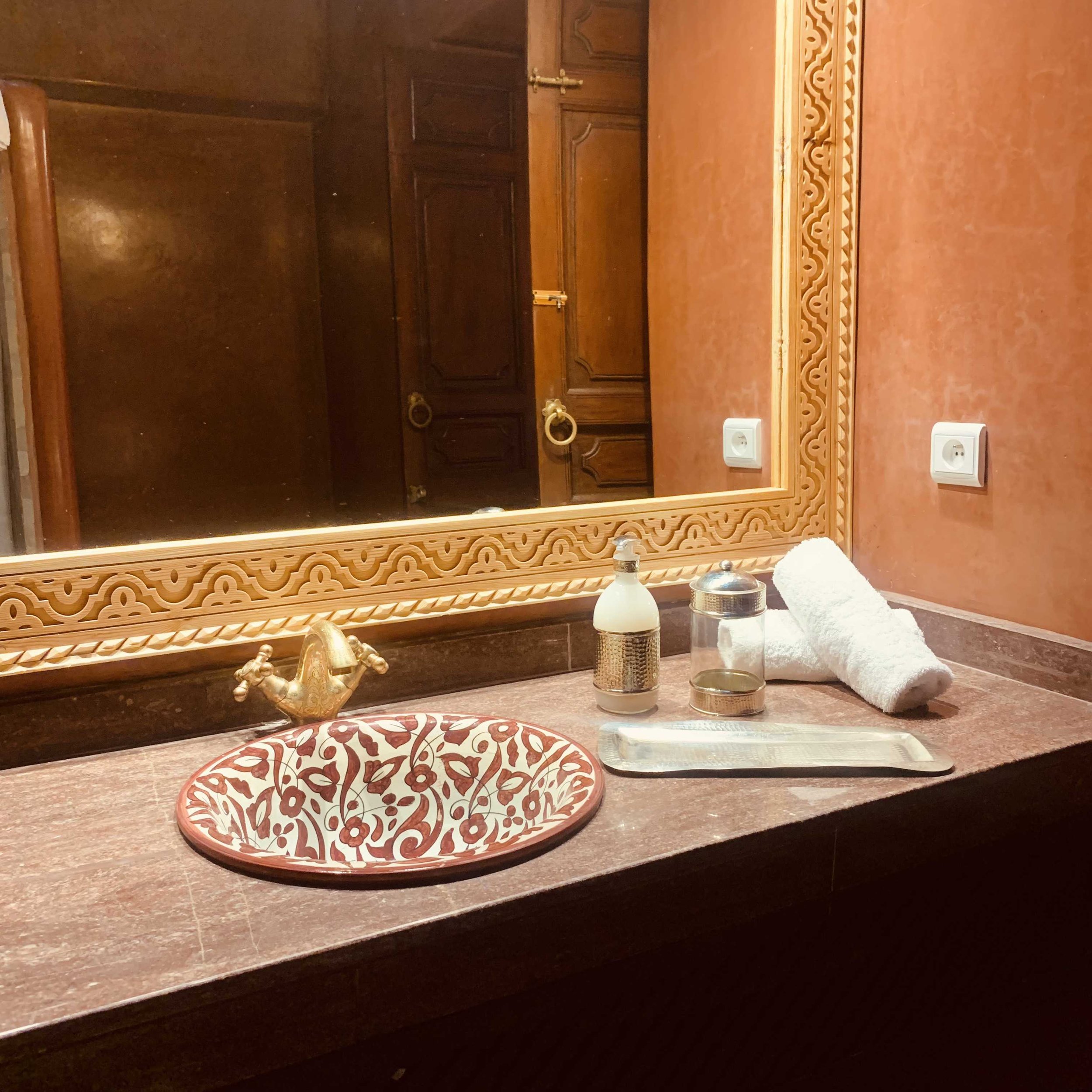 Equity Point Marrakech Hostel | Rooms | Deluxe Twin:Double Room | 5.jpg