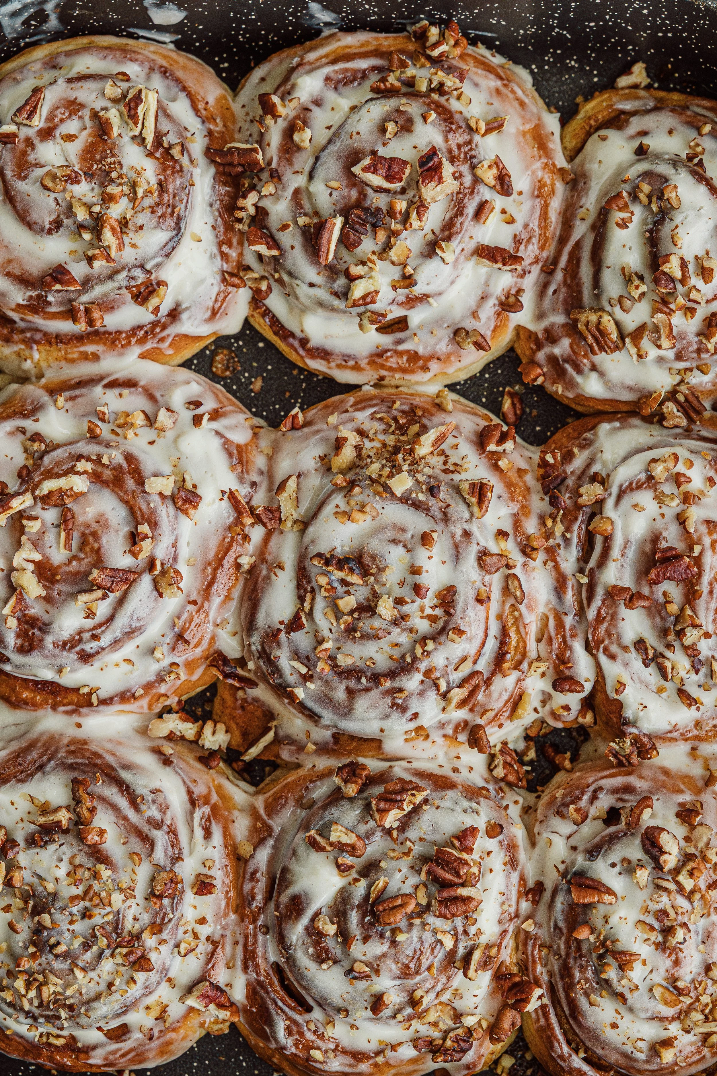 Cinnamon Roll-2.jpg