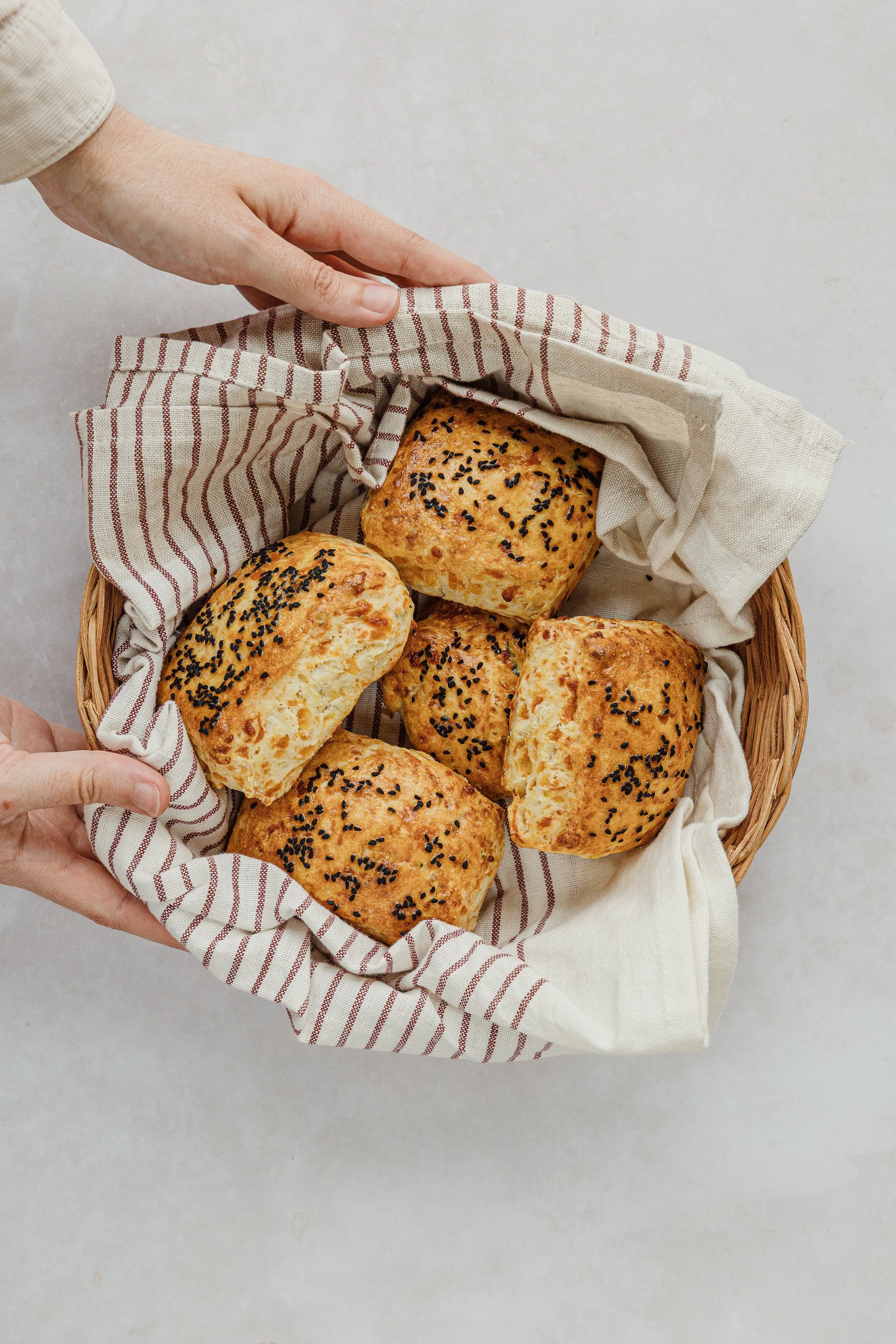 cheese scone-3.jpg