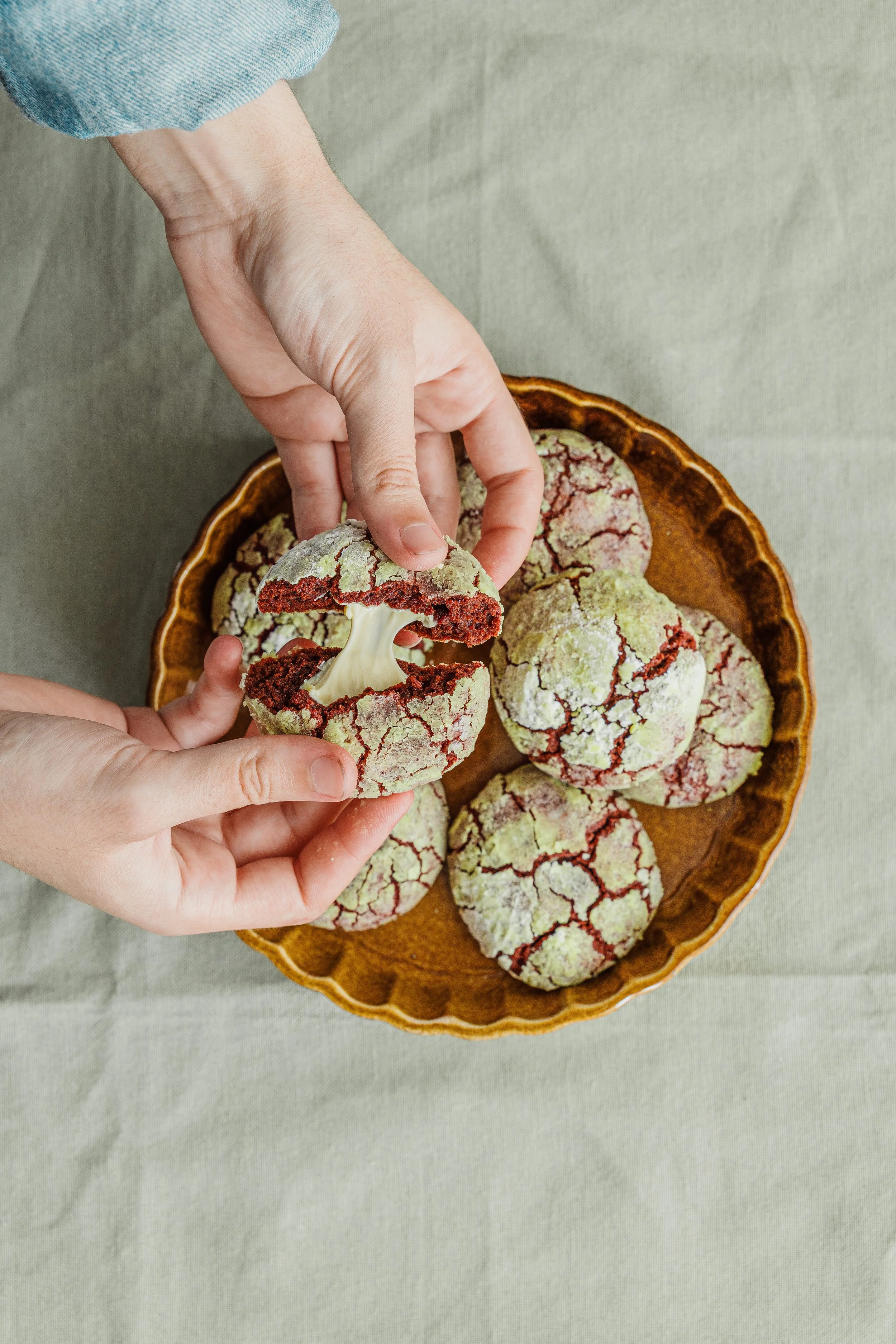 Red Velvet Cookies-3.jpg