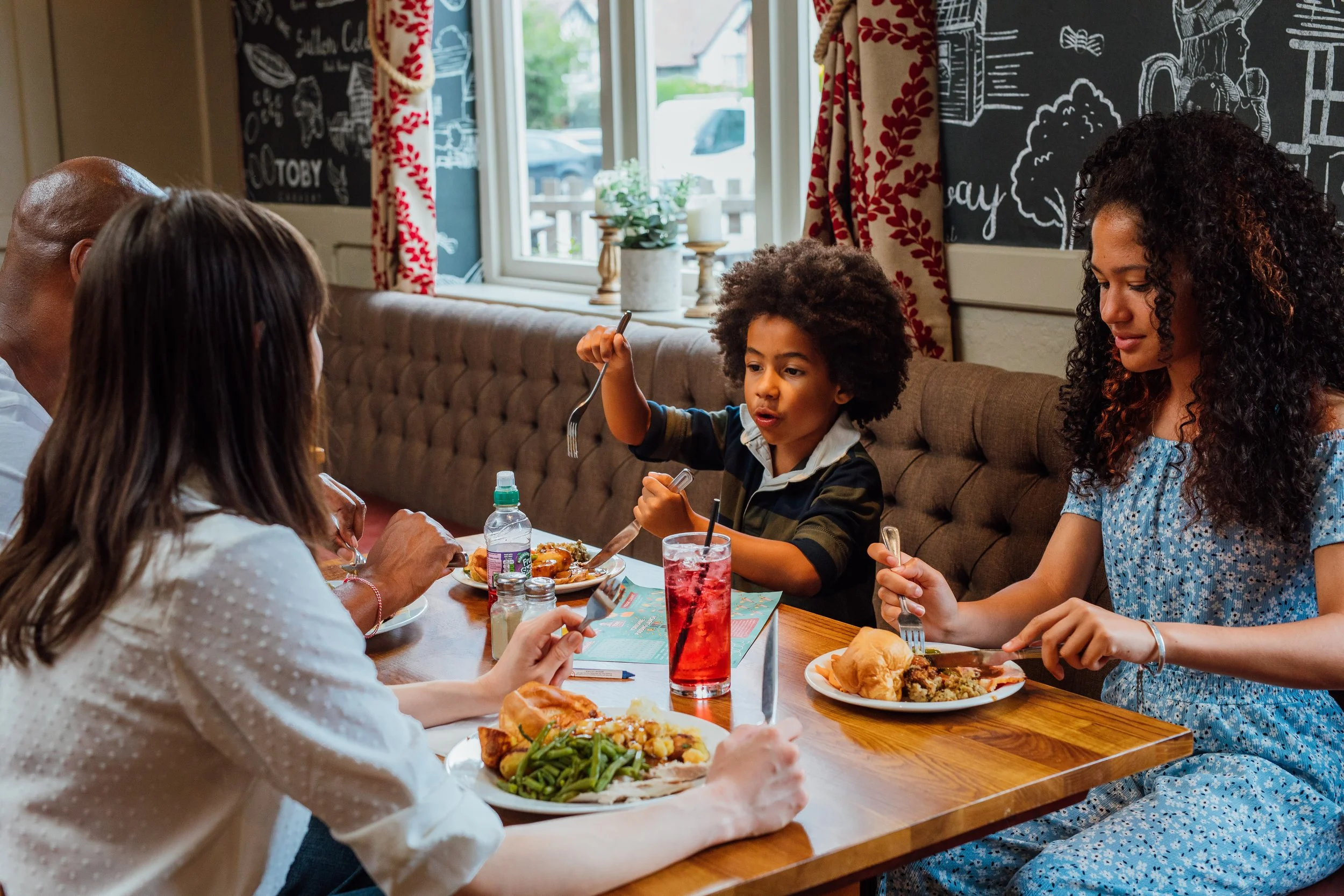 Toby Carvery-320.jpg