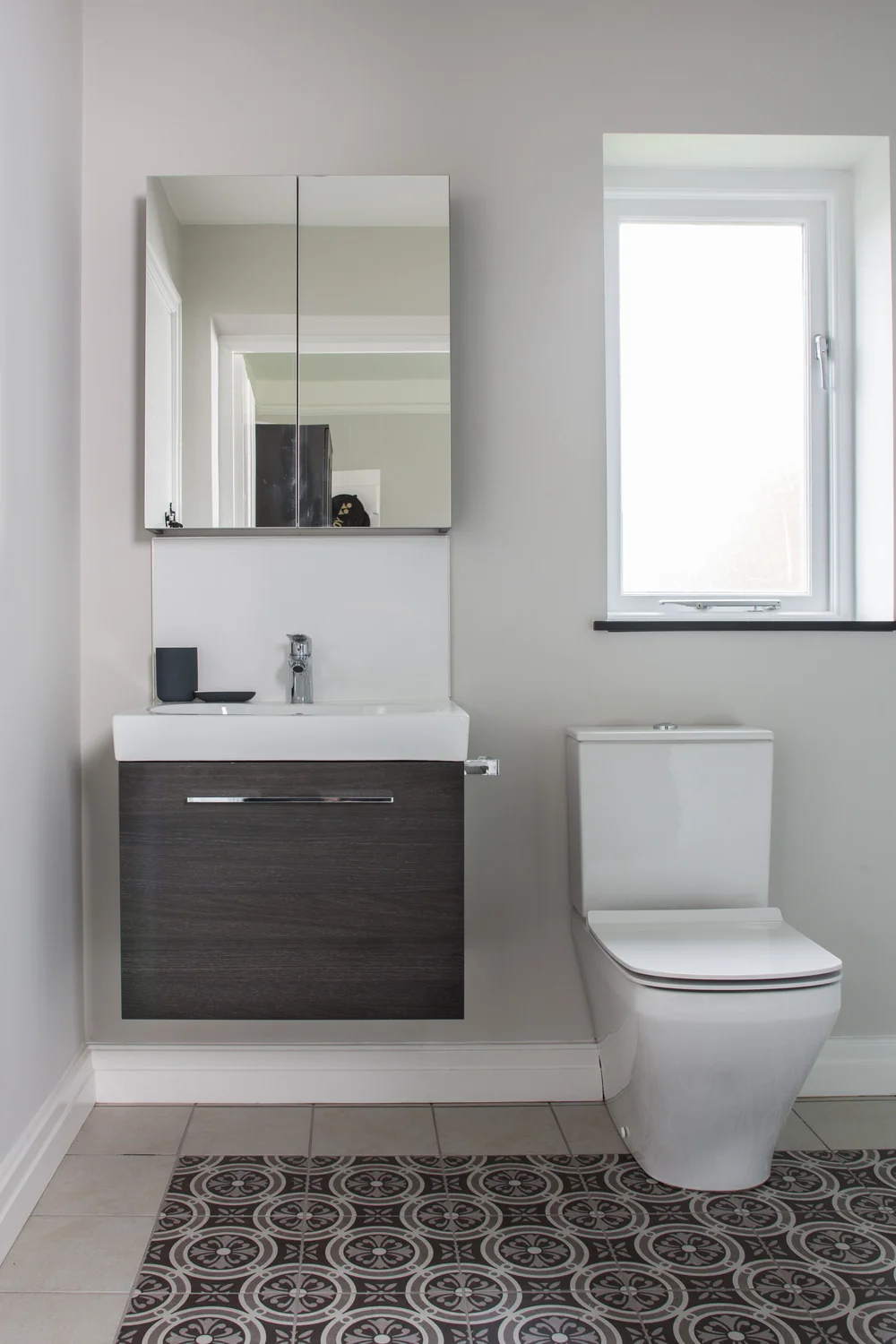 Fully Fitted Bathrooms, Cheshire | Smithfields