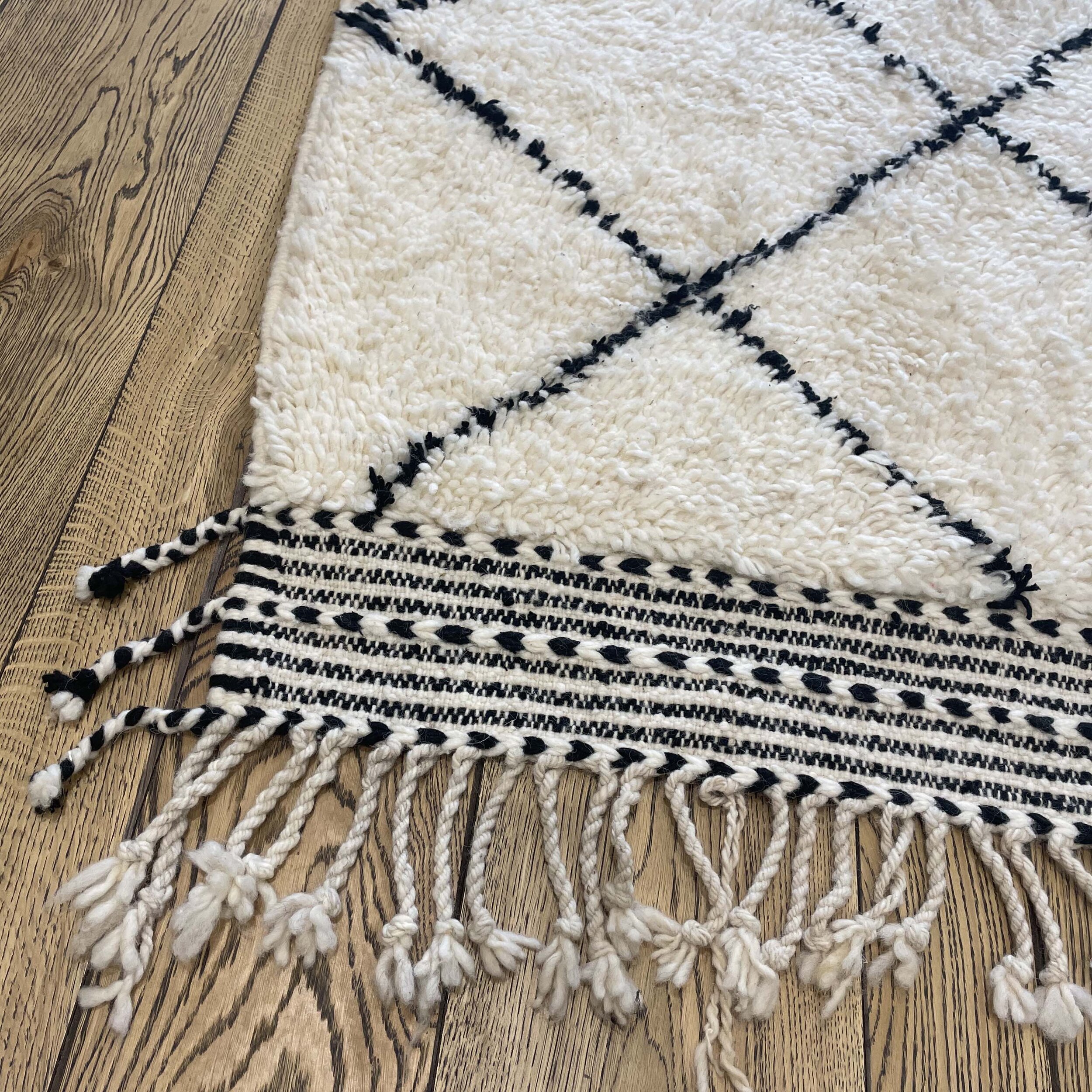M17 TASSLE.jpg