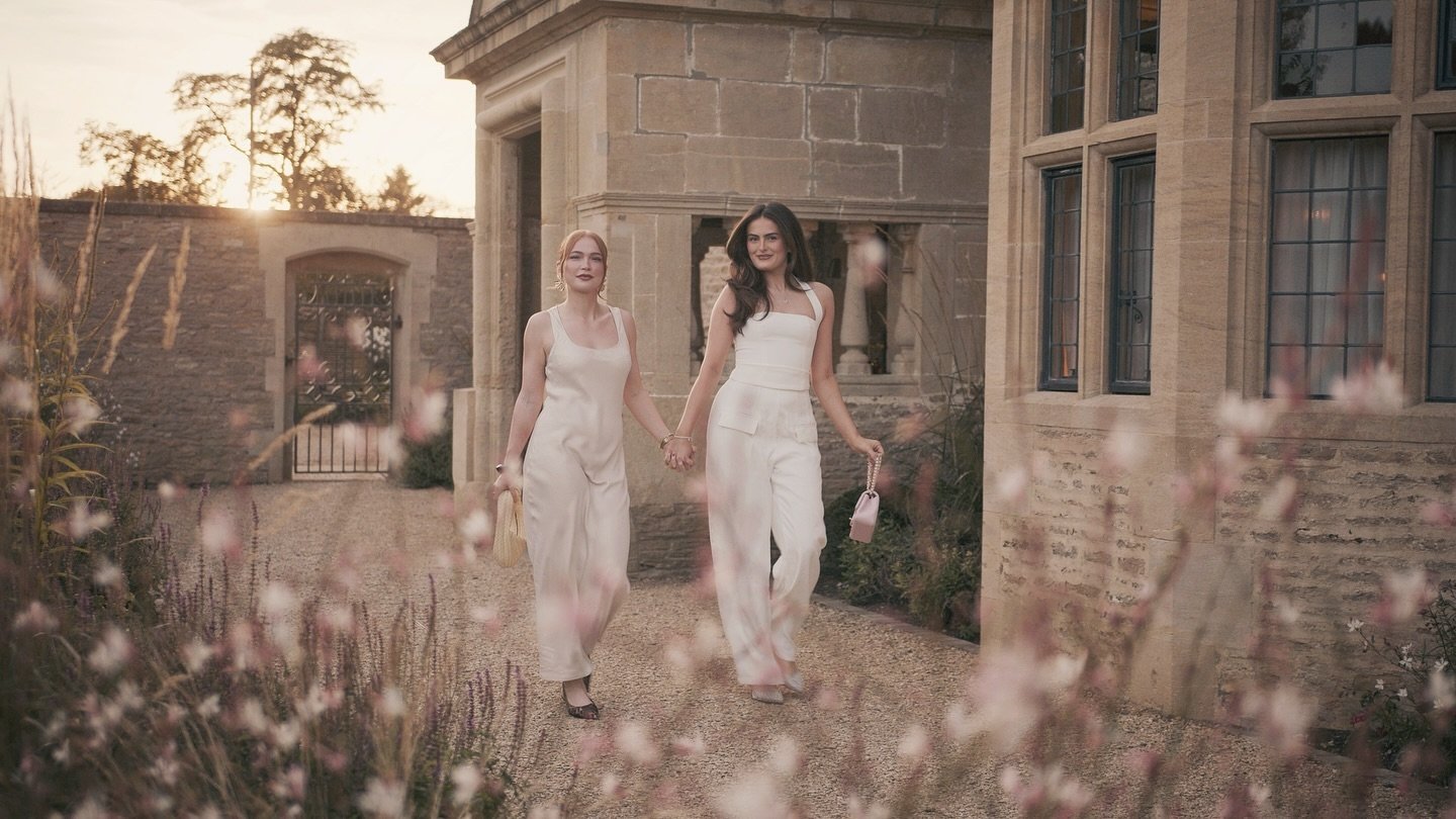 LIFESTYLE / Screengrabs from what felt like the last glimpse of summer - @mondayhaircare at @kinhousewiltshire. Thank you @thefridayagency