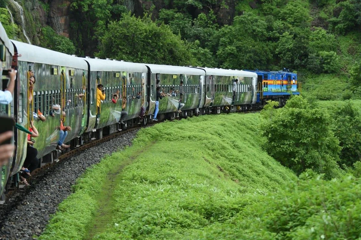 Patalpani–Kalakund Heritage Train_India.jpg