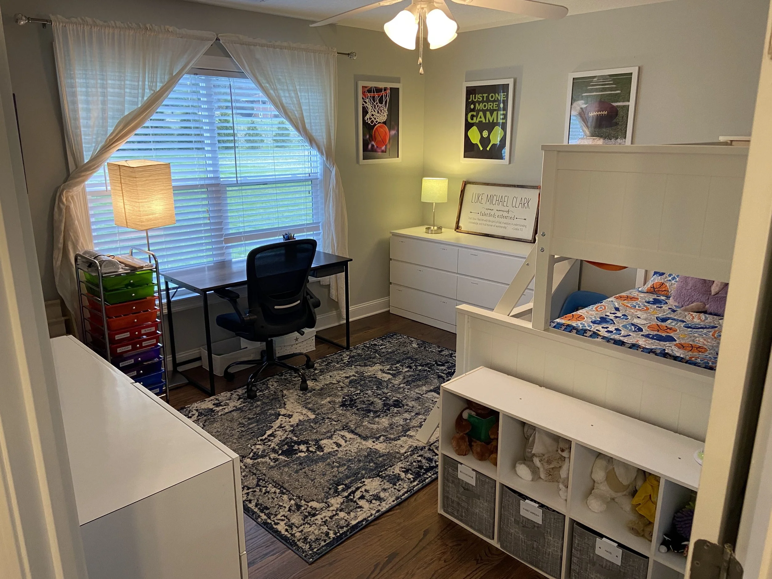 Organizing a child’s room in Mills River, NC