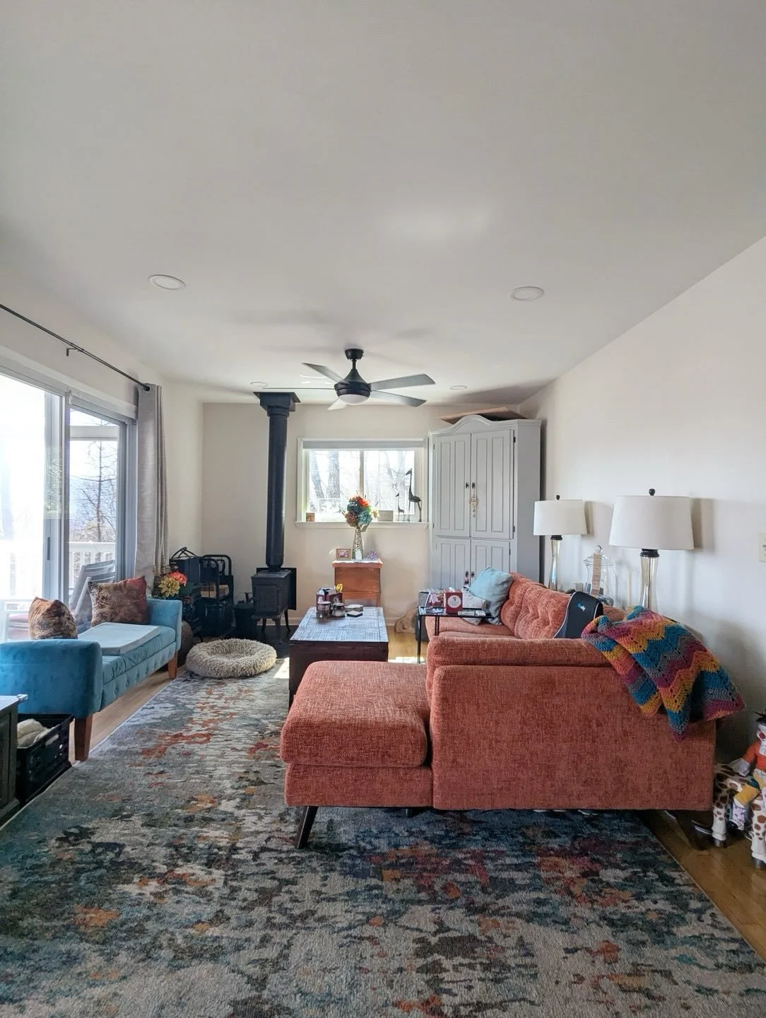 Some clients hire us for a single project&hellip; and some we get to grow with over the years&mdash;and those relationships are always so special 🤍

One of our membership clients brings us in a few times a year for her seasonal closet changeover. Wh