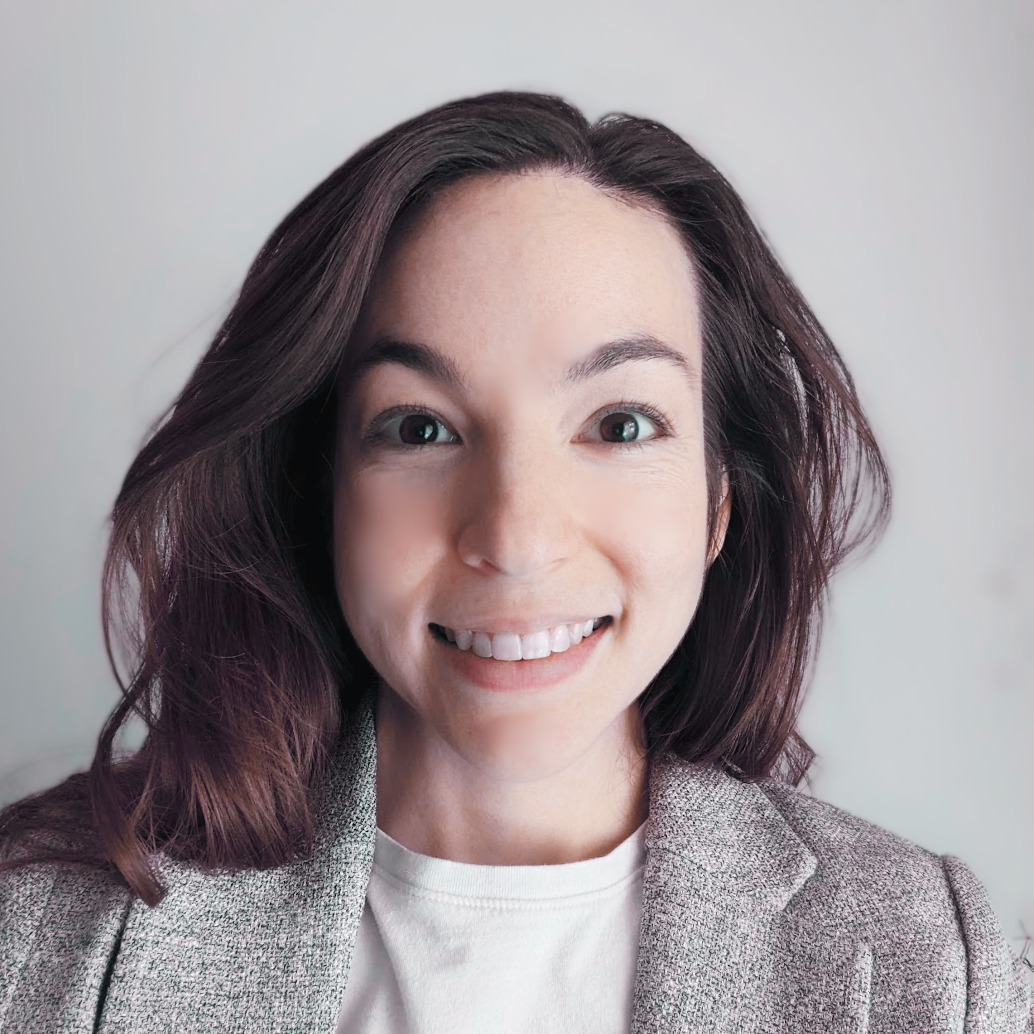 Andrée Davis Headshot.png