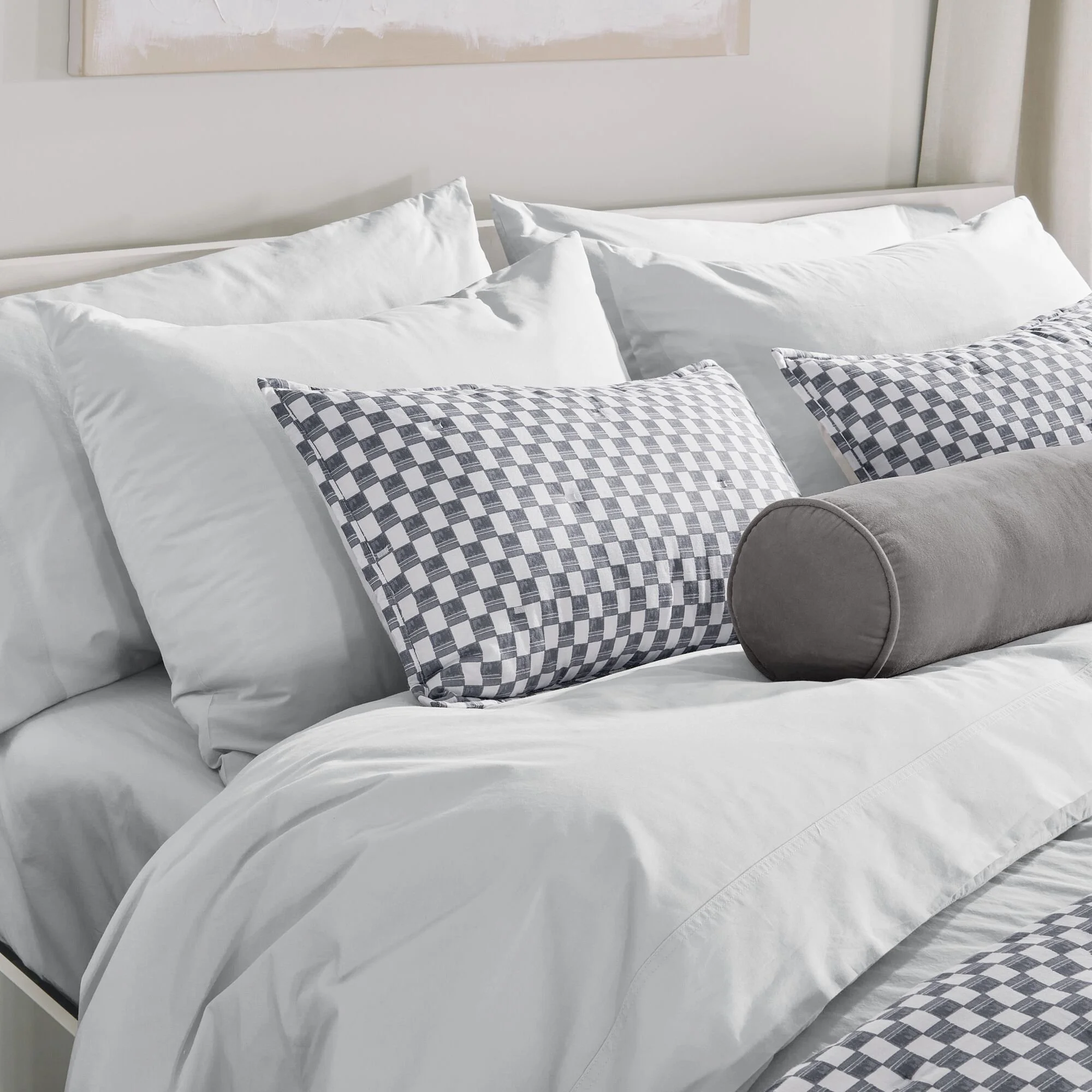 2000_Square_JPG-NB Sateen Sheet Set - Environment.jpg